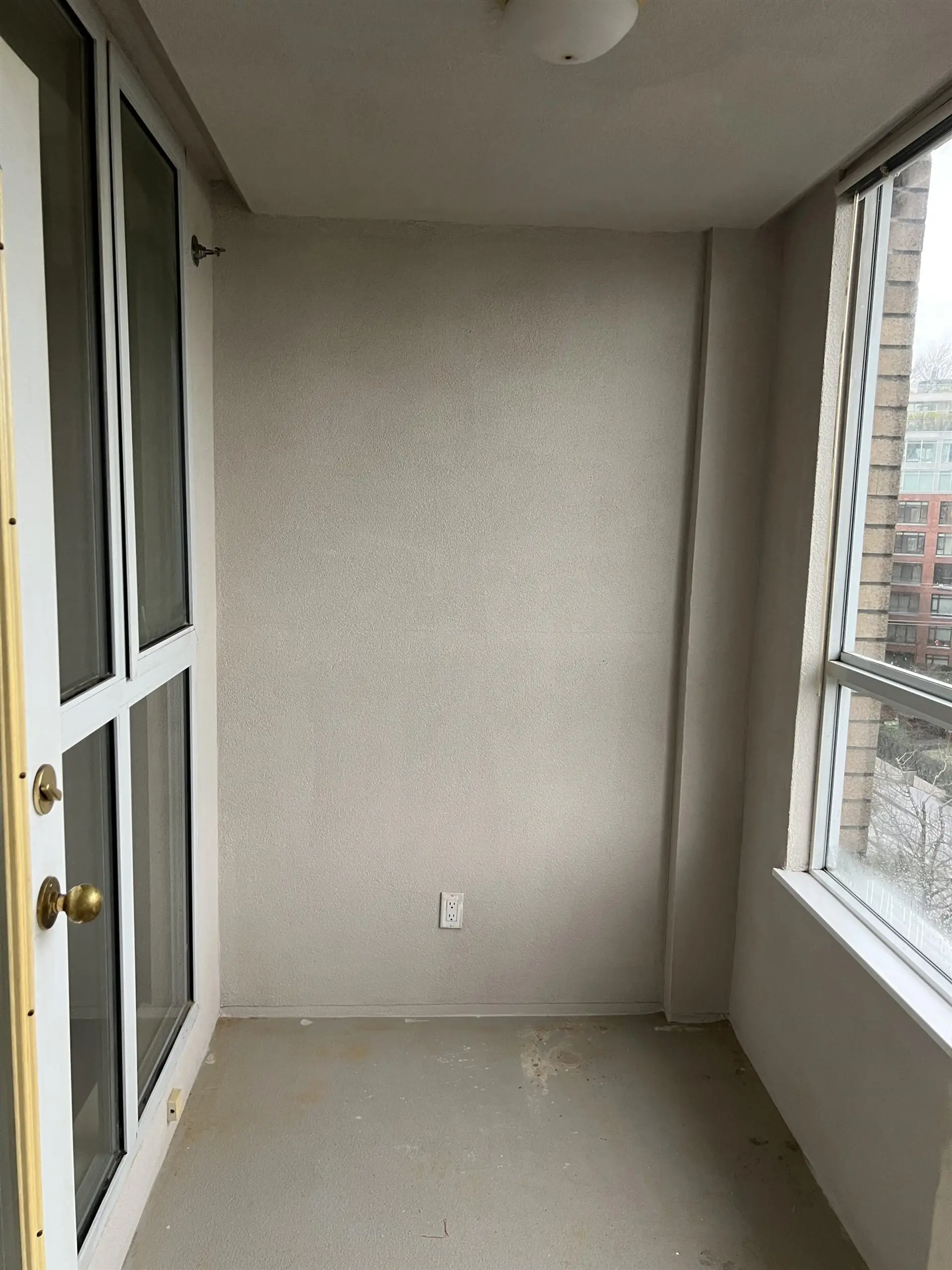 #412 288 E 8th Avenue - Image 9