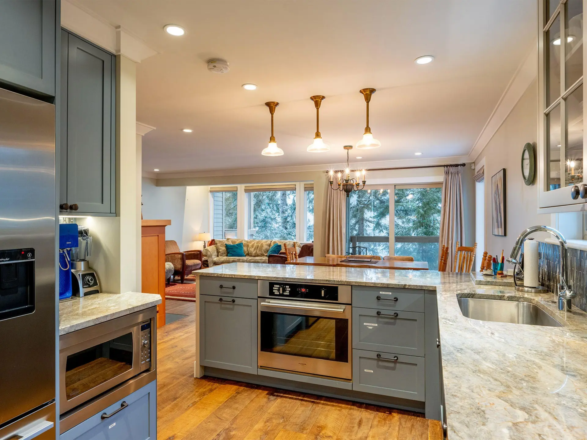 #13 6127 Eagle Ridge Crescent - Image 2