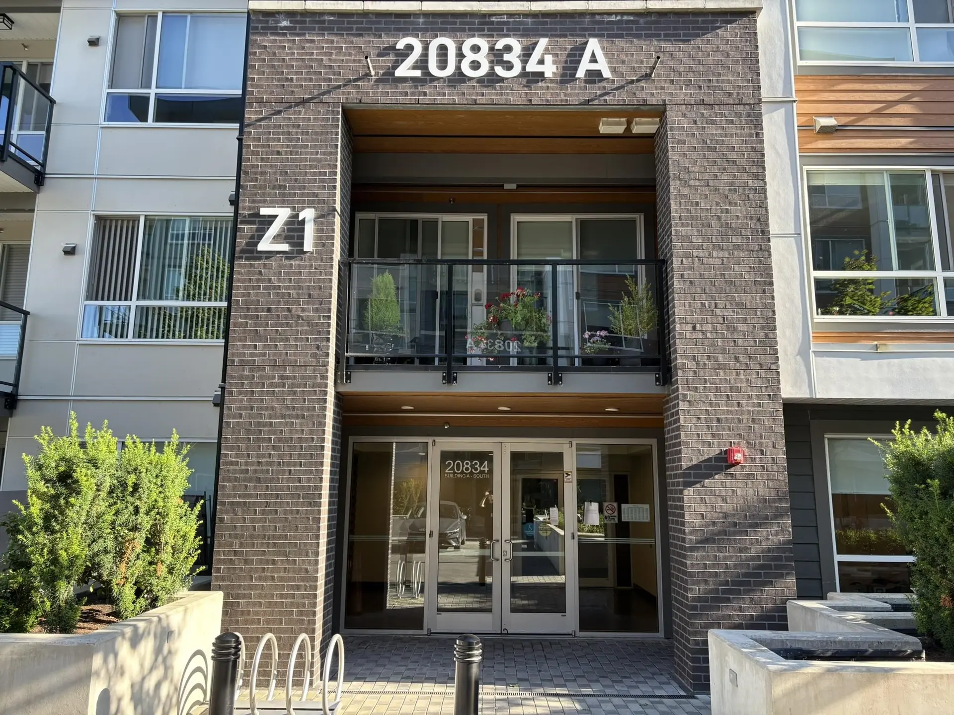 #A401 20834 80 Avenue - Image 2