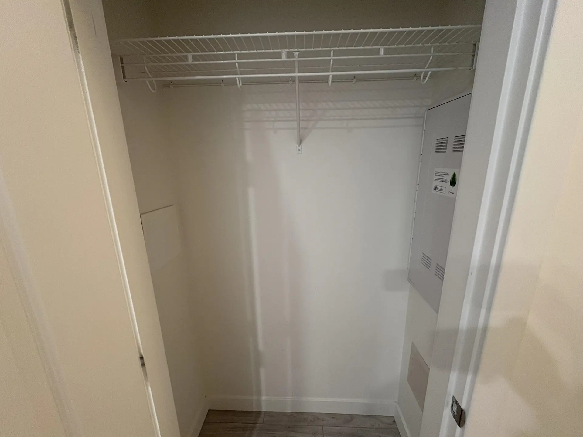 #A401 20834 80 Avenue - Image 13