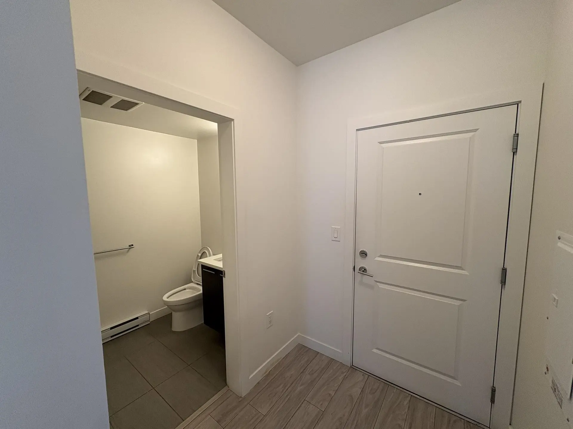 #A401 20834 80 Avenue - Image 17