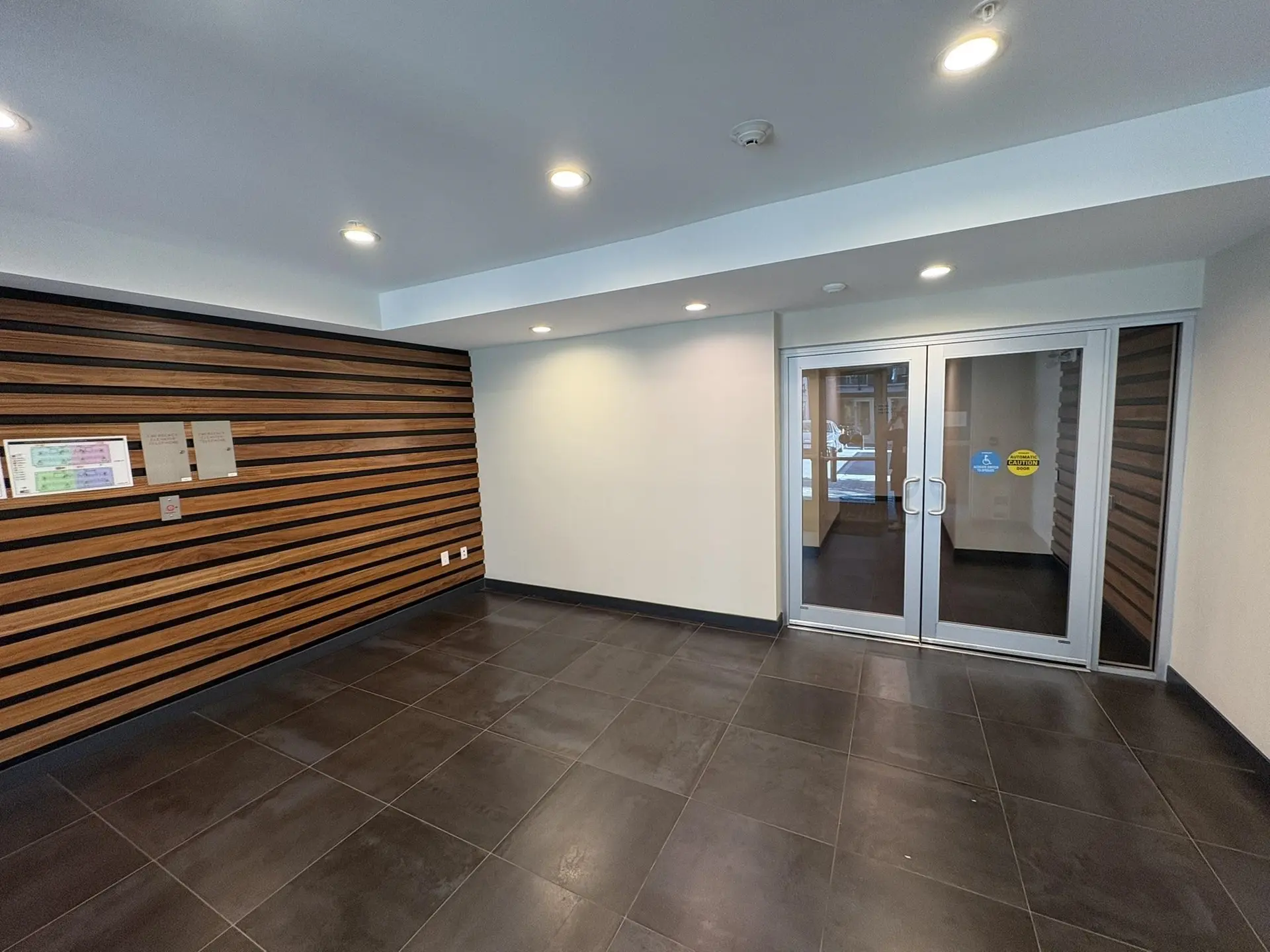 #A401 20834 80 Avenue - Image 3