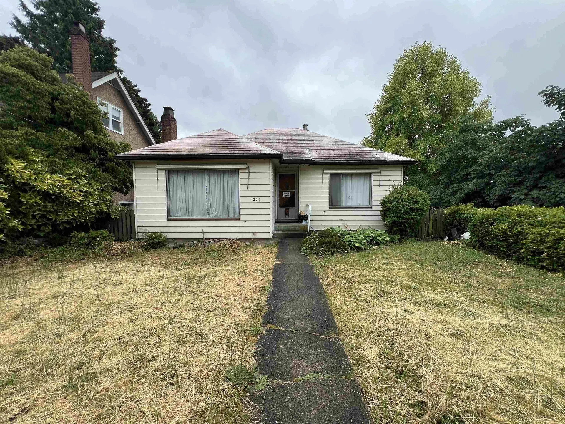Property at 1224 Sixth Avenue, New Westminster, BC
