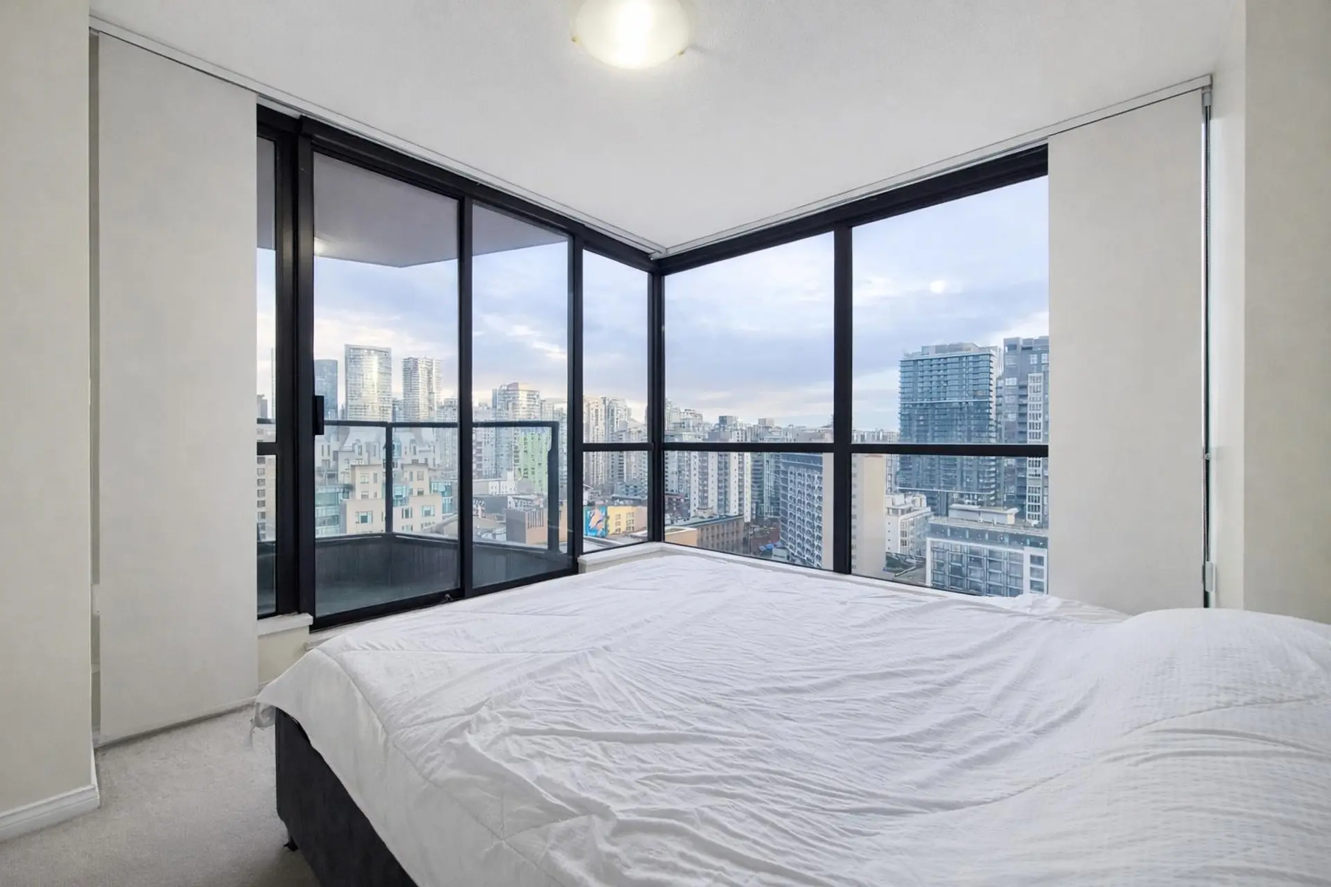 Property at #1804 1189 HOWE STREET, Vancouver, BC