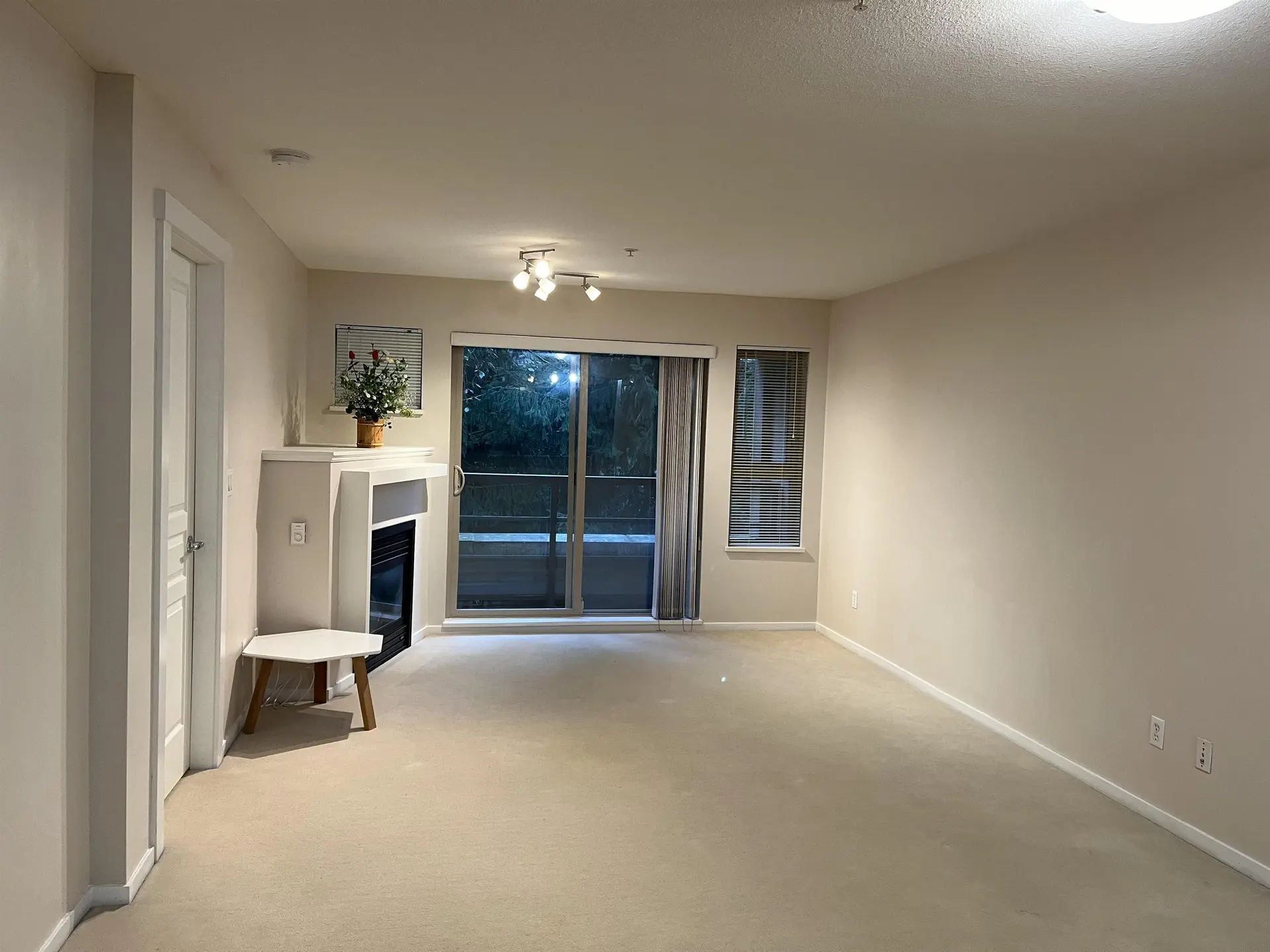 Property at #409 9319 UNIVERSITY CRESCENT, Burnaby, BC