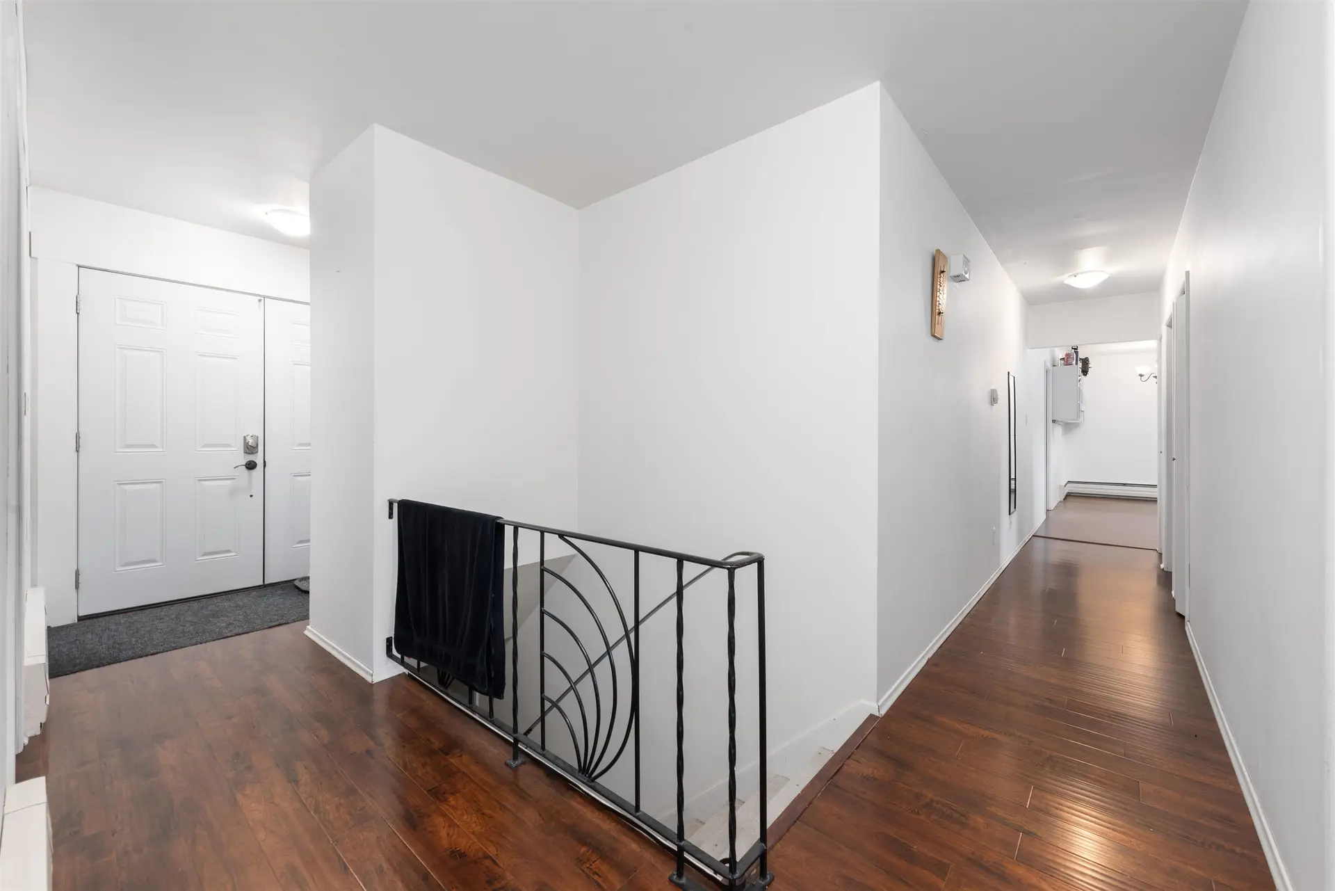 Property at 38850 BUCKLEY AVENUE, Squamish, BC