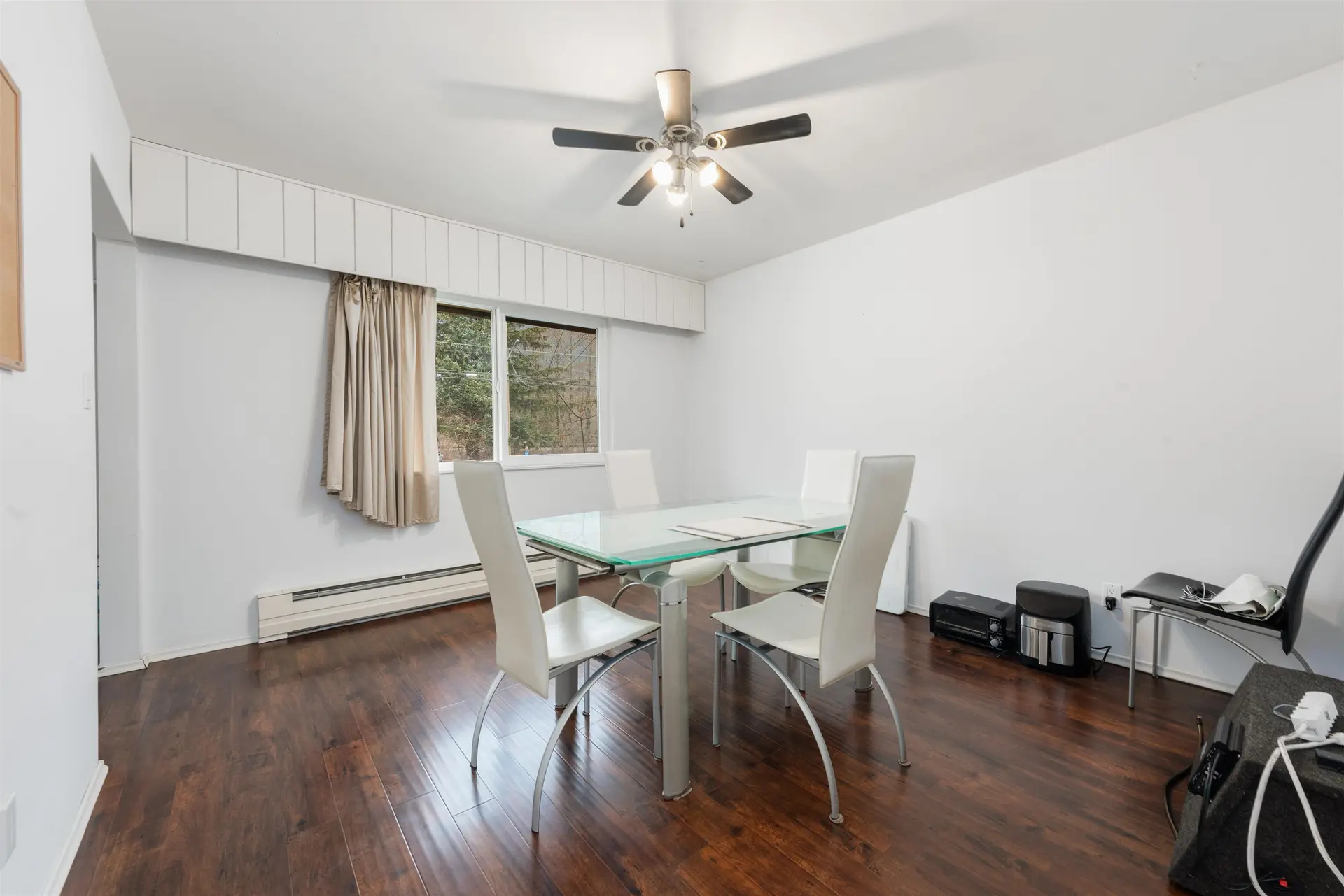 Property at 38850 BUCKLEY AVENUE, Squamish, BC