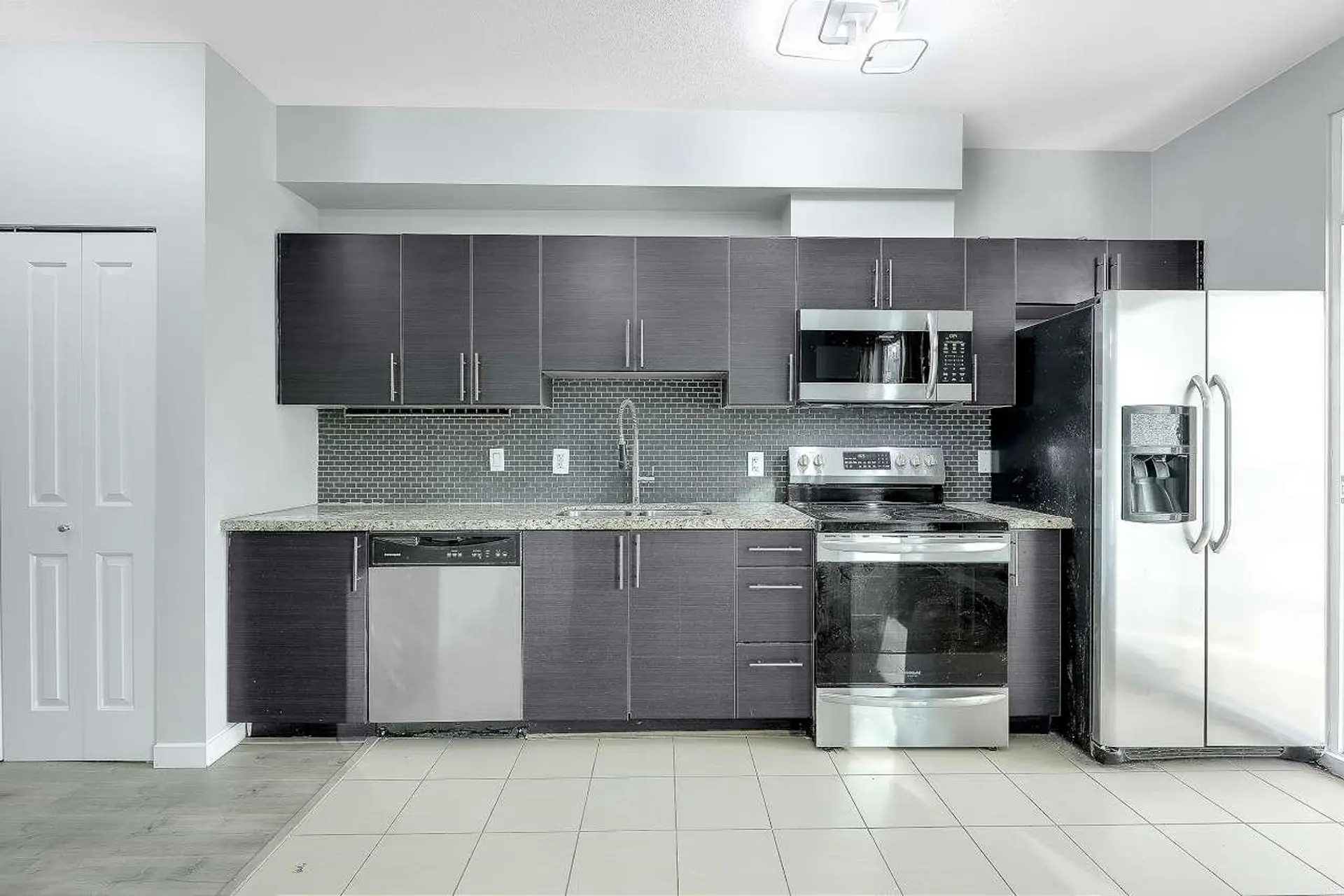 #212 2239 Kingsway Way - Image 5