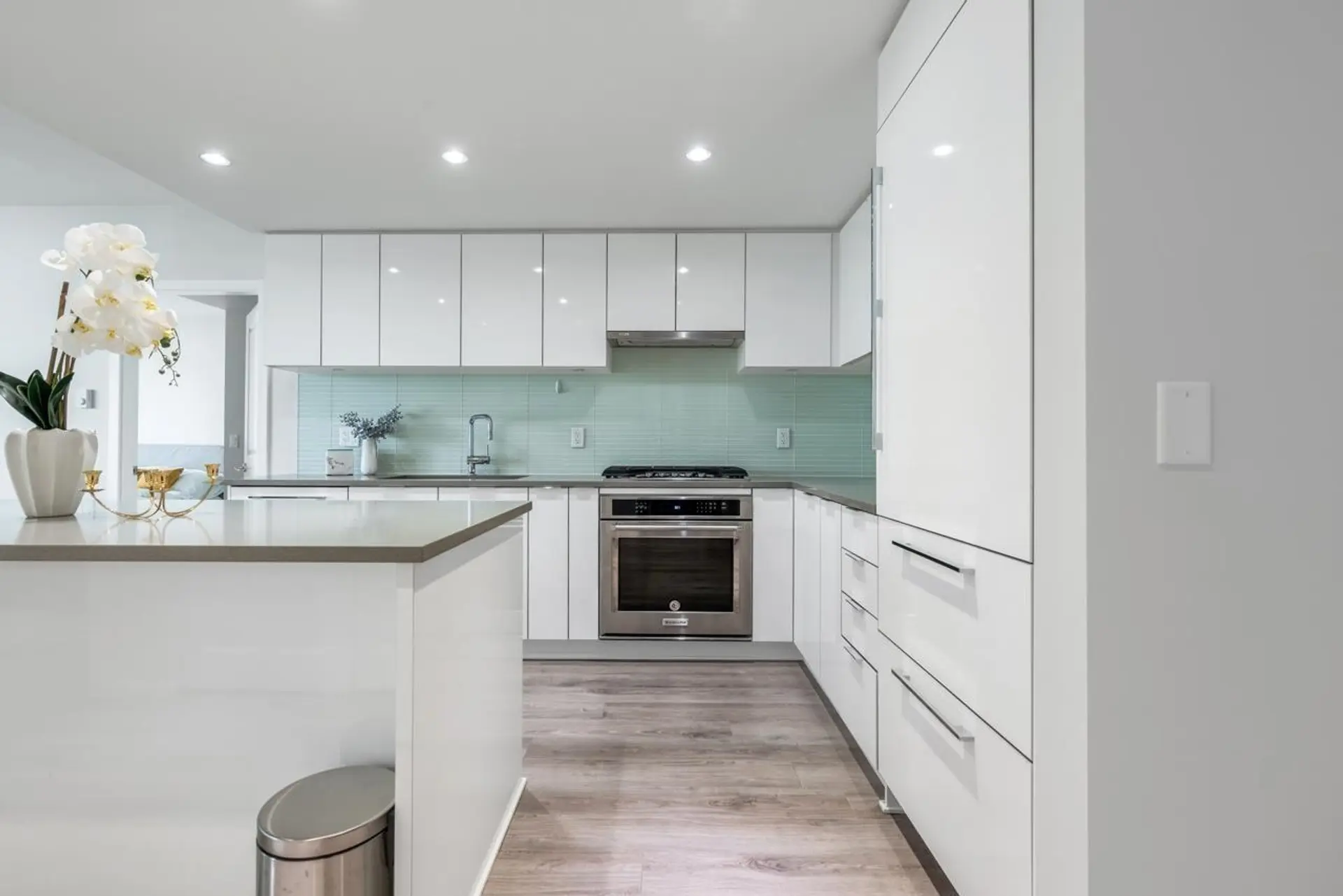 Property at #1608 6638 DUNBLANE AVENUE, Burnaby, BC