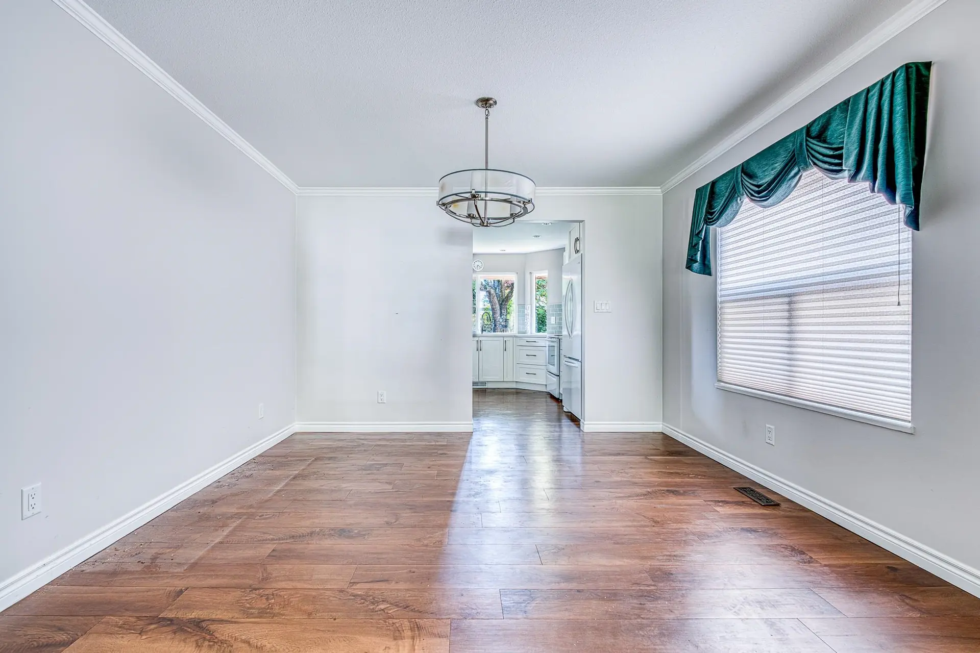 10680 Bissett Drive - Image 6
