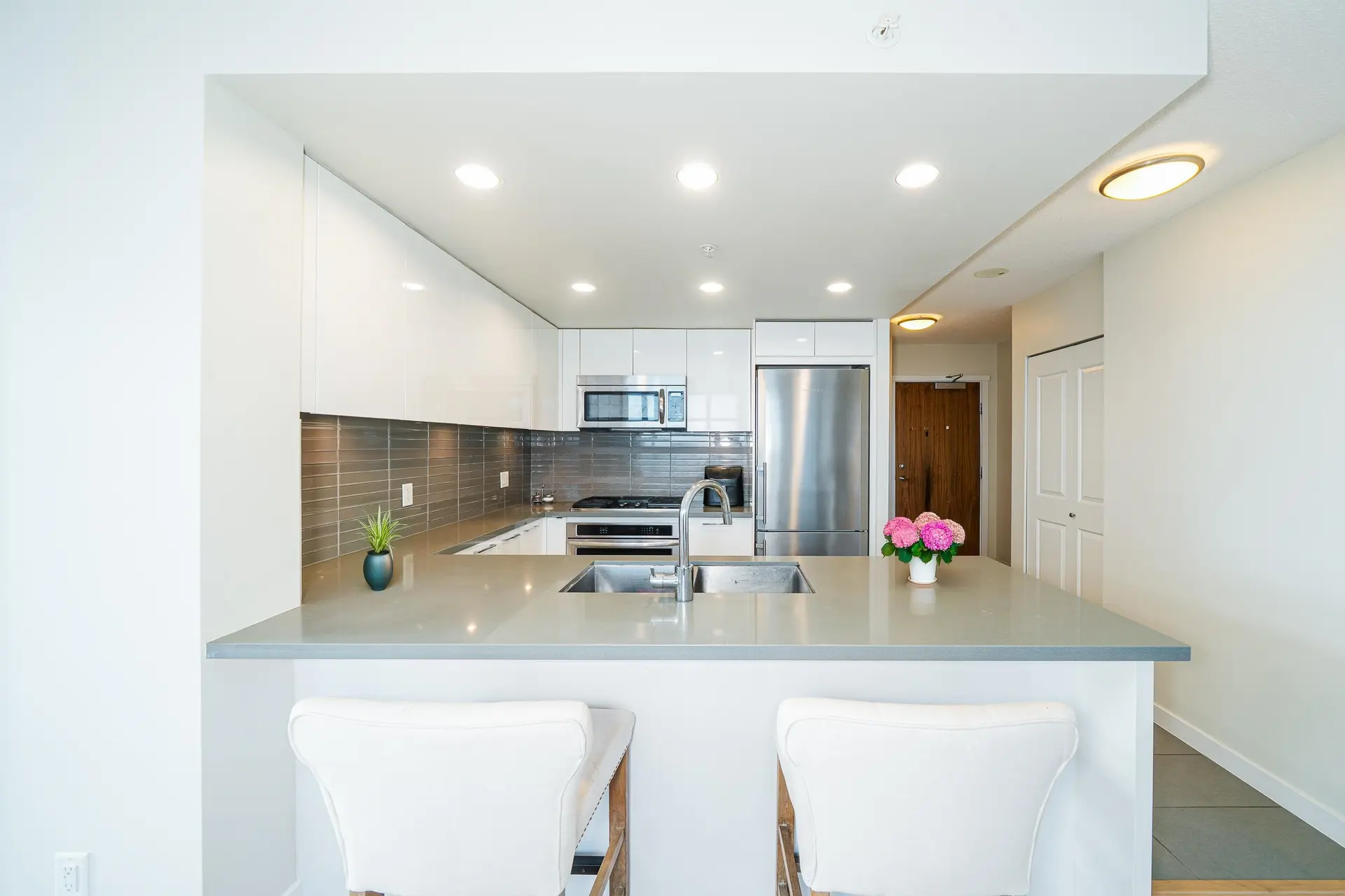 #3206 4880 Bennett Street - Image 7