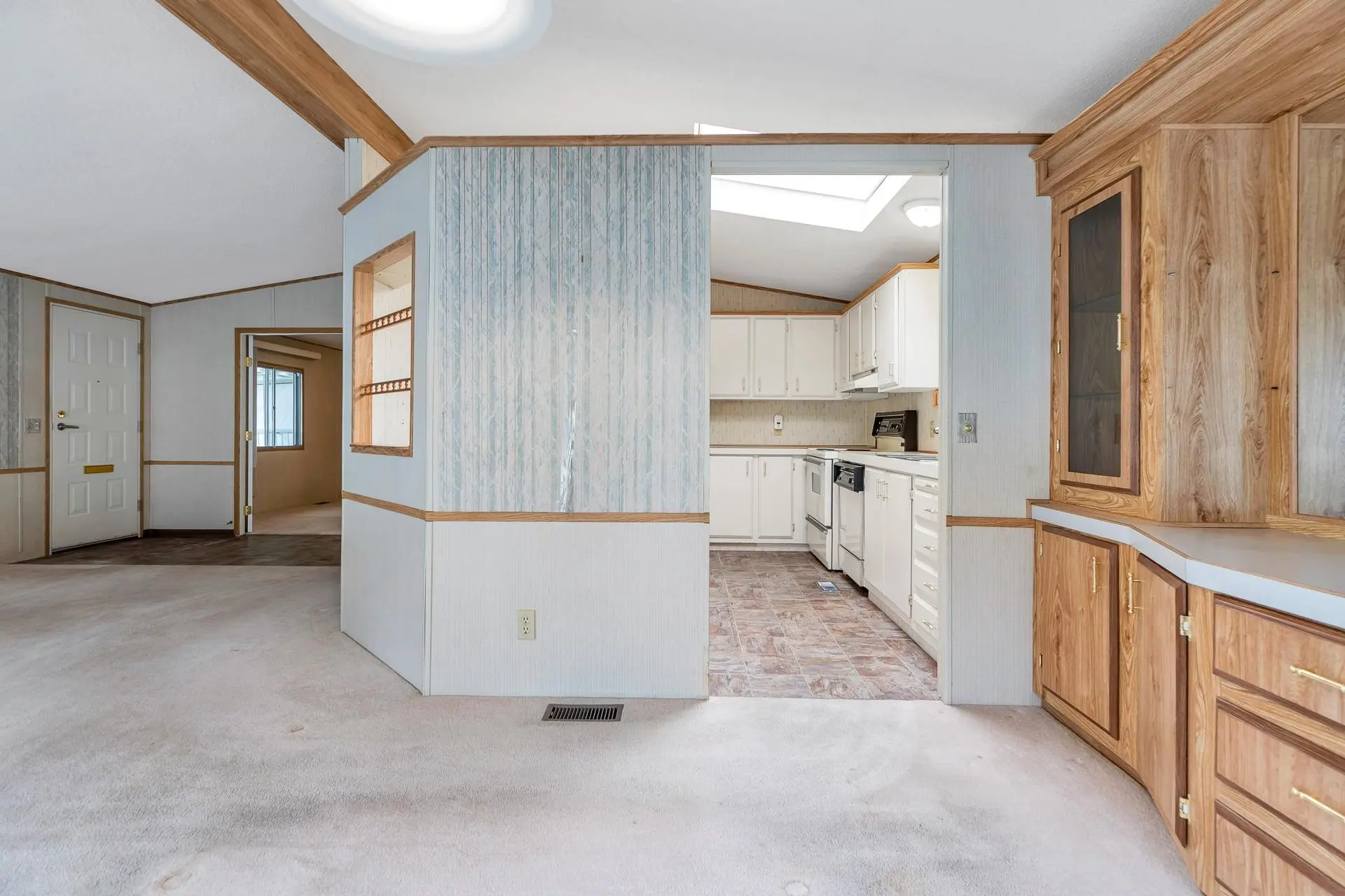 Property at #105 2062 KING GEORGE HIGHWAY, Surrey, BC