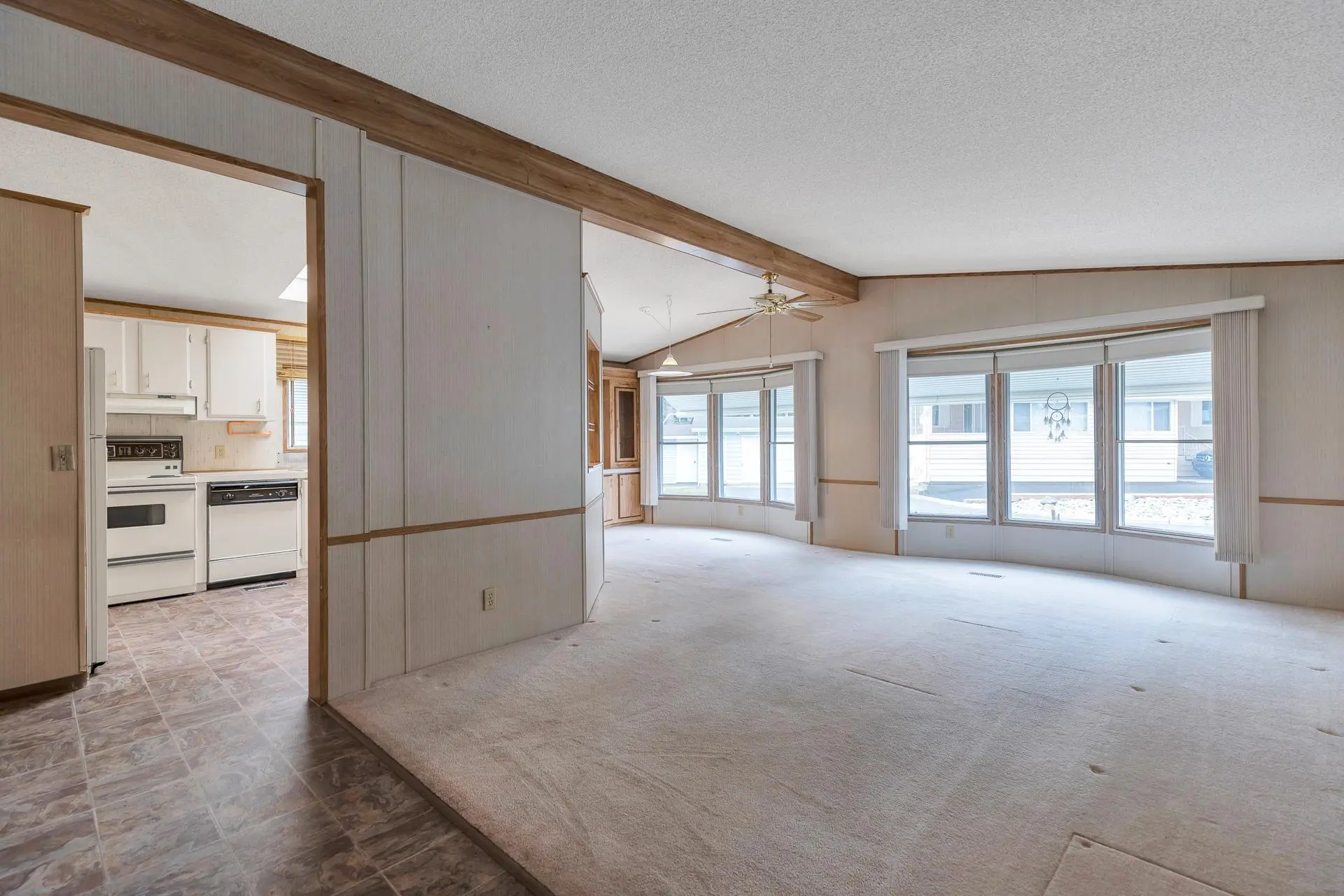 Property at #105 2062 KING GEORGE HIGHWAY, Surrey, BC