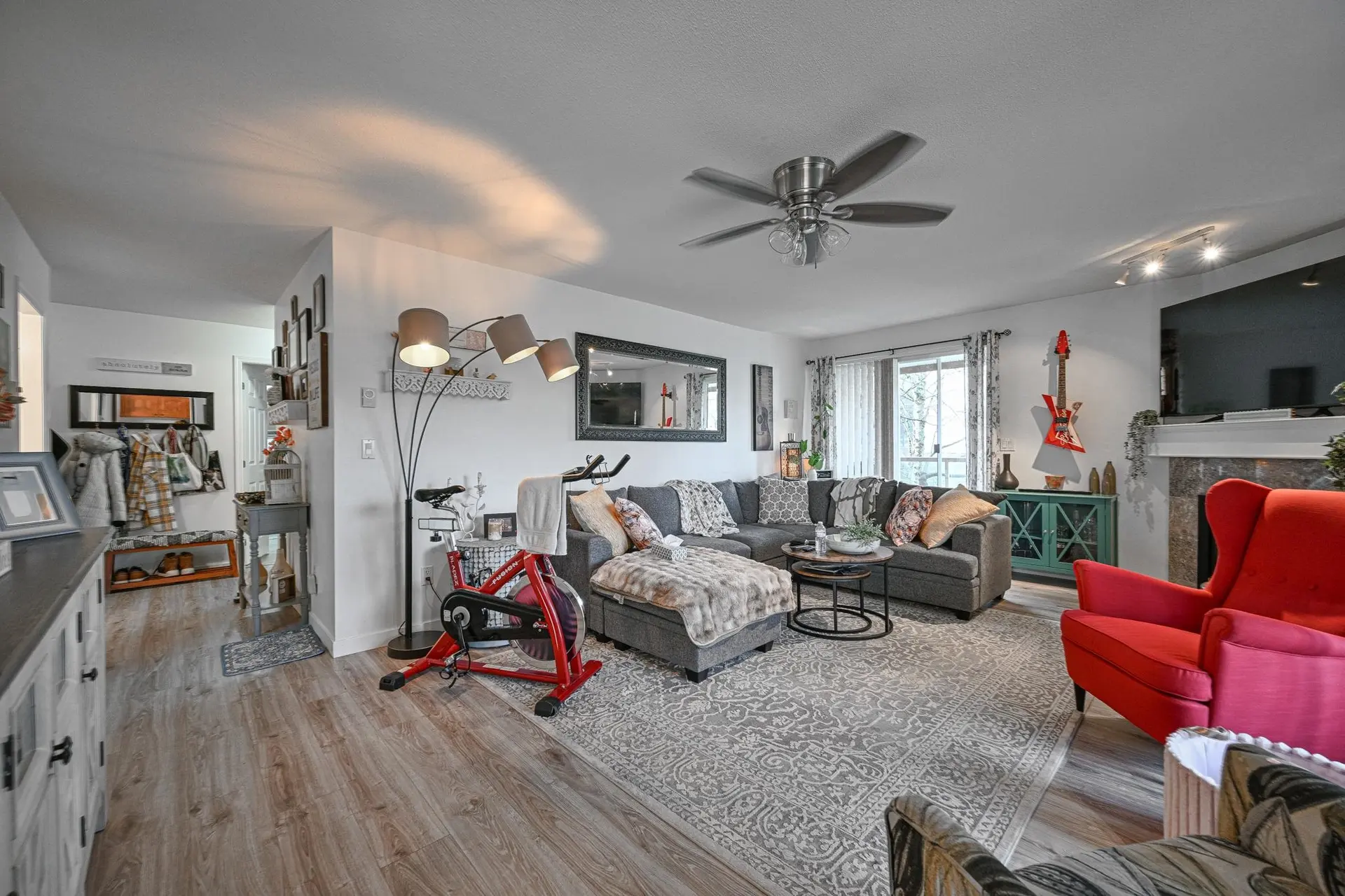 #204 14998 101a Avenue - Image 3