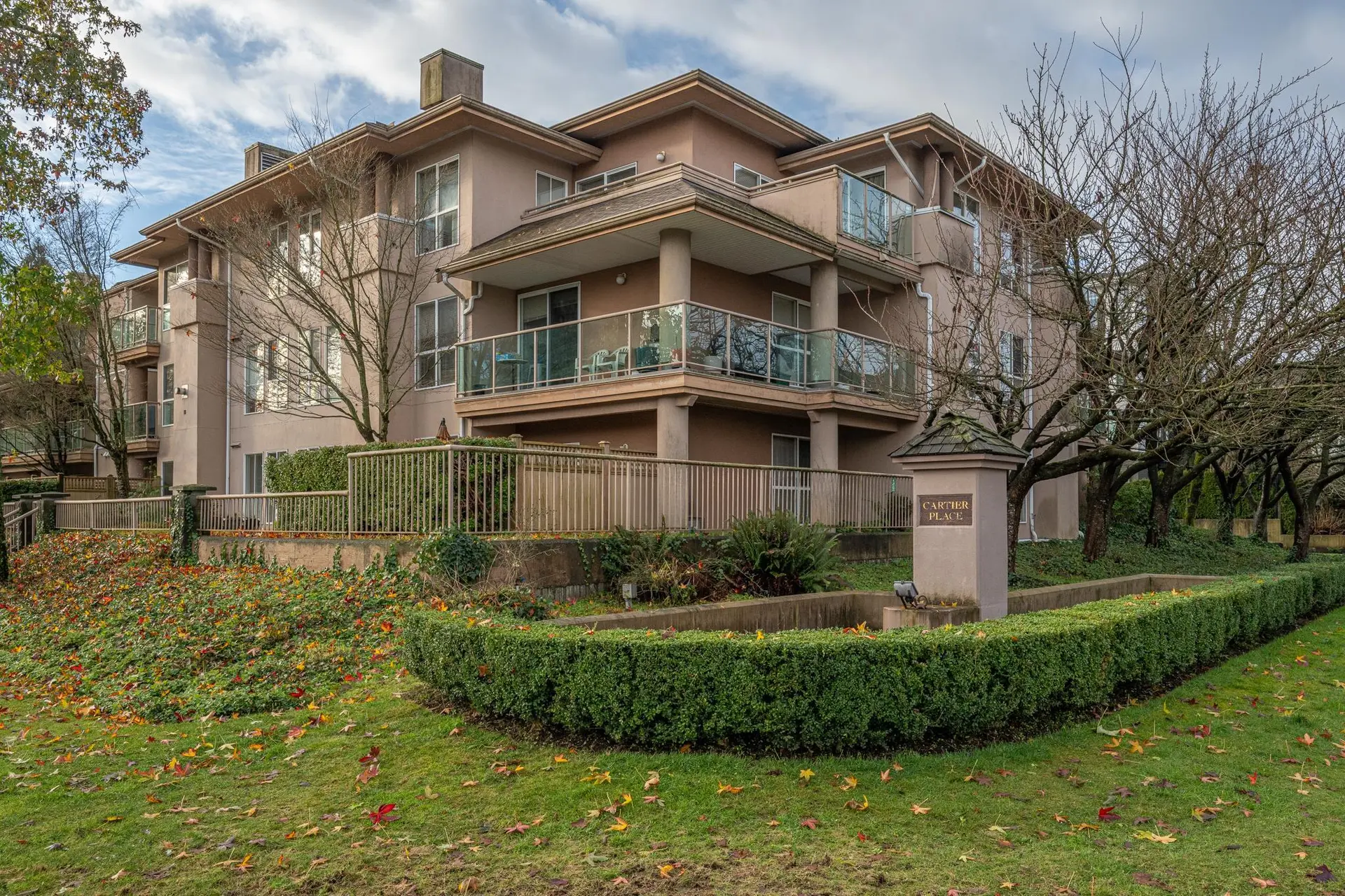 #204 14998 101a Avenue - Image 11