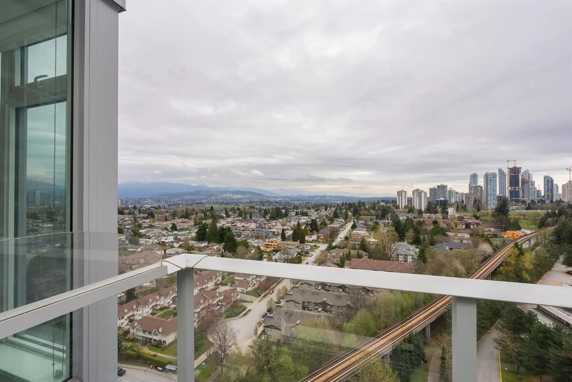 #2101 5470 Ormidale Street - Image 12