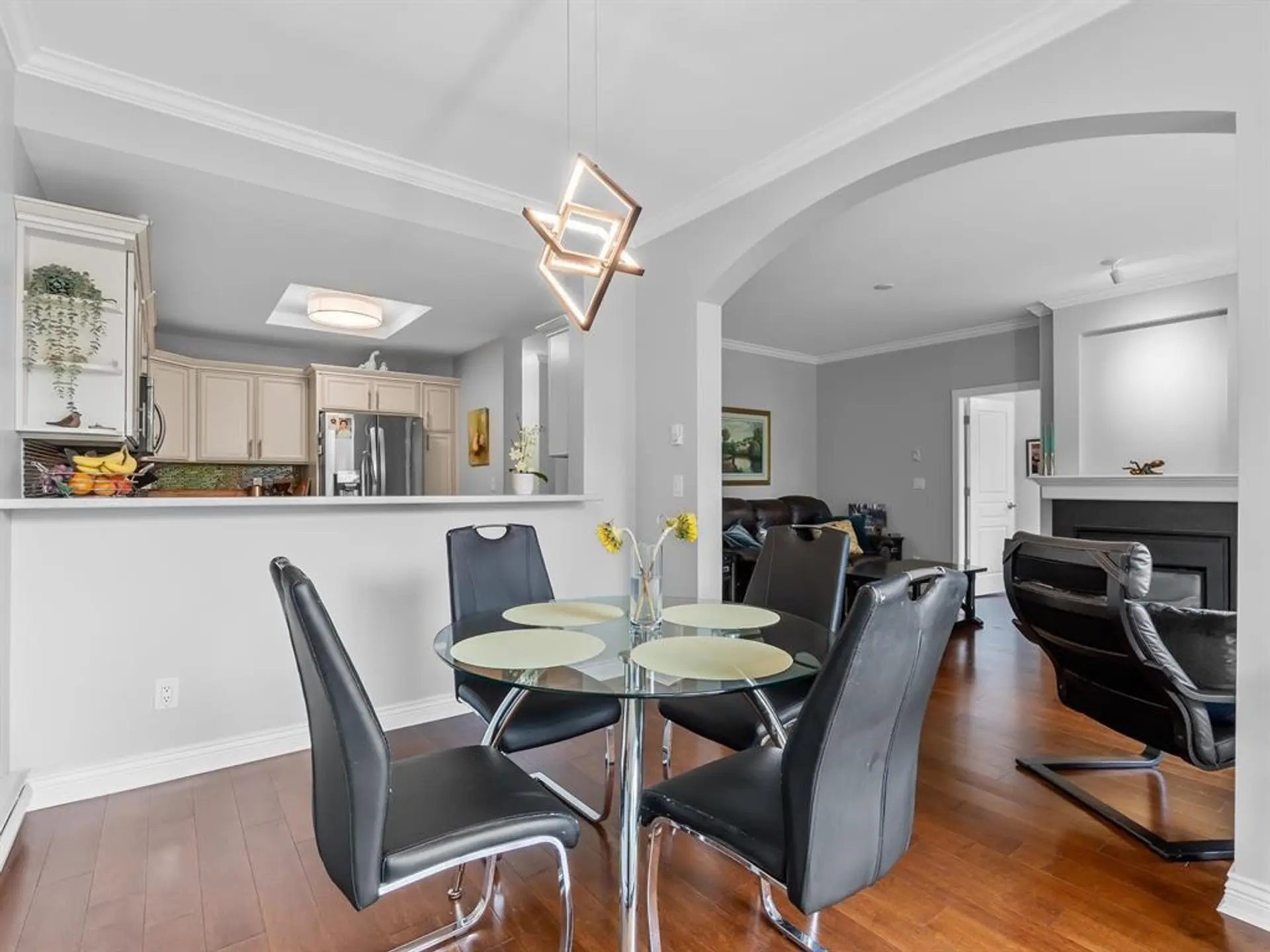 Property at #201 1725 MARTIN DRIVE, Surrey, BC