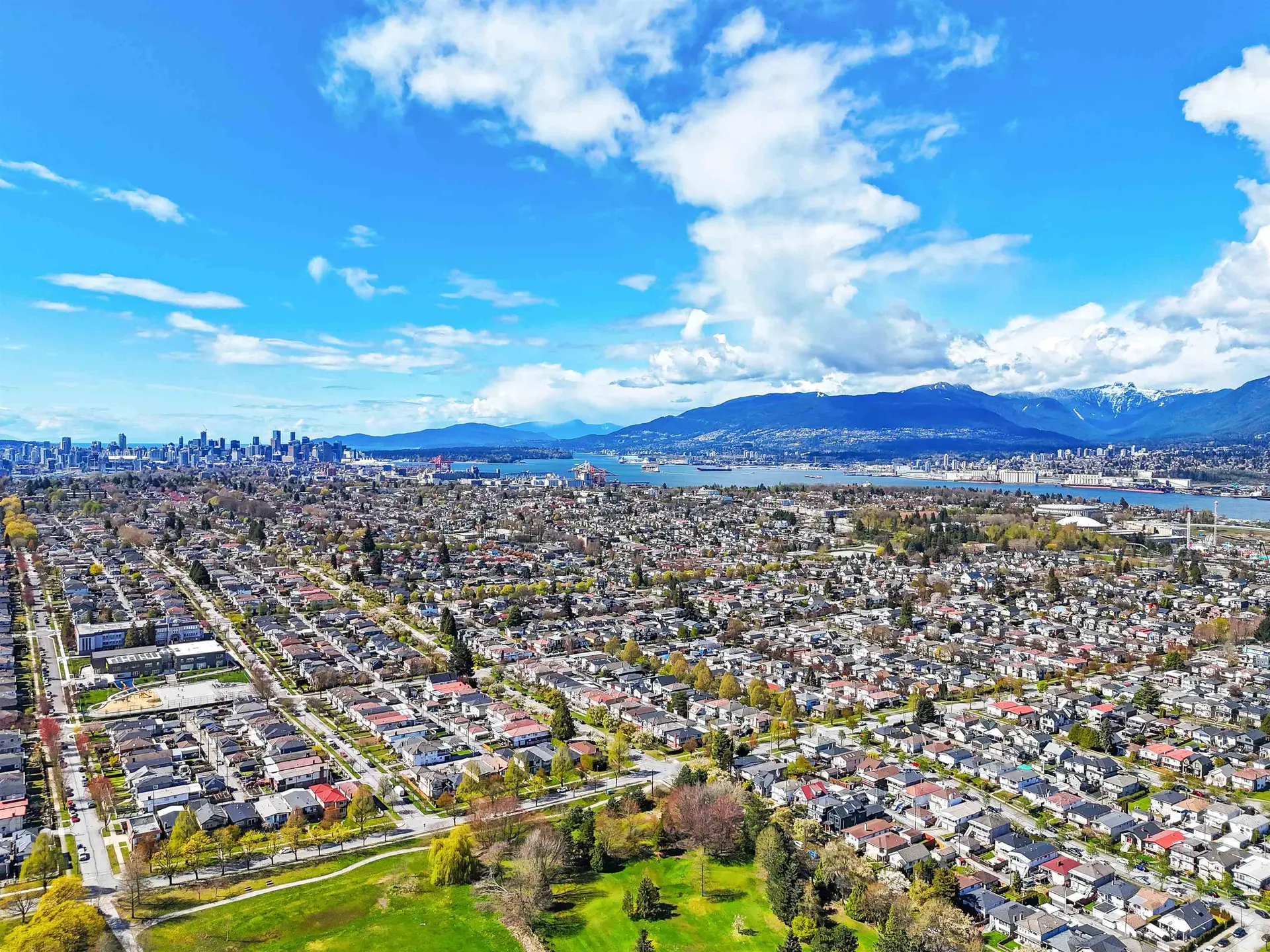 Property at 3318 WILLIAM STREET, Vancouver, BC