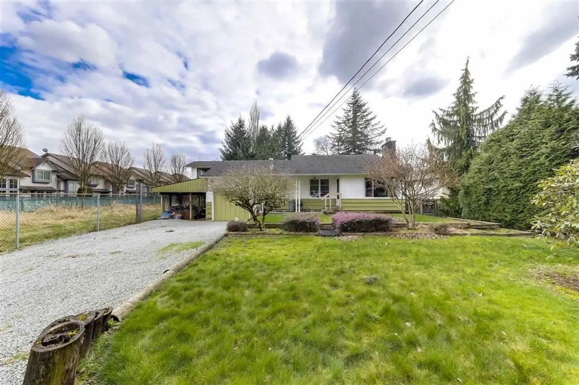 Property at 20994 LOUGHEED HIGHWAY, Maple Ridge, BC