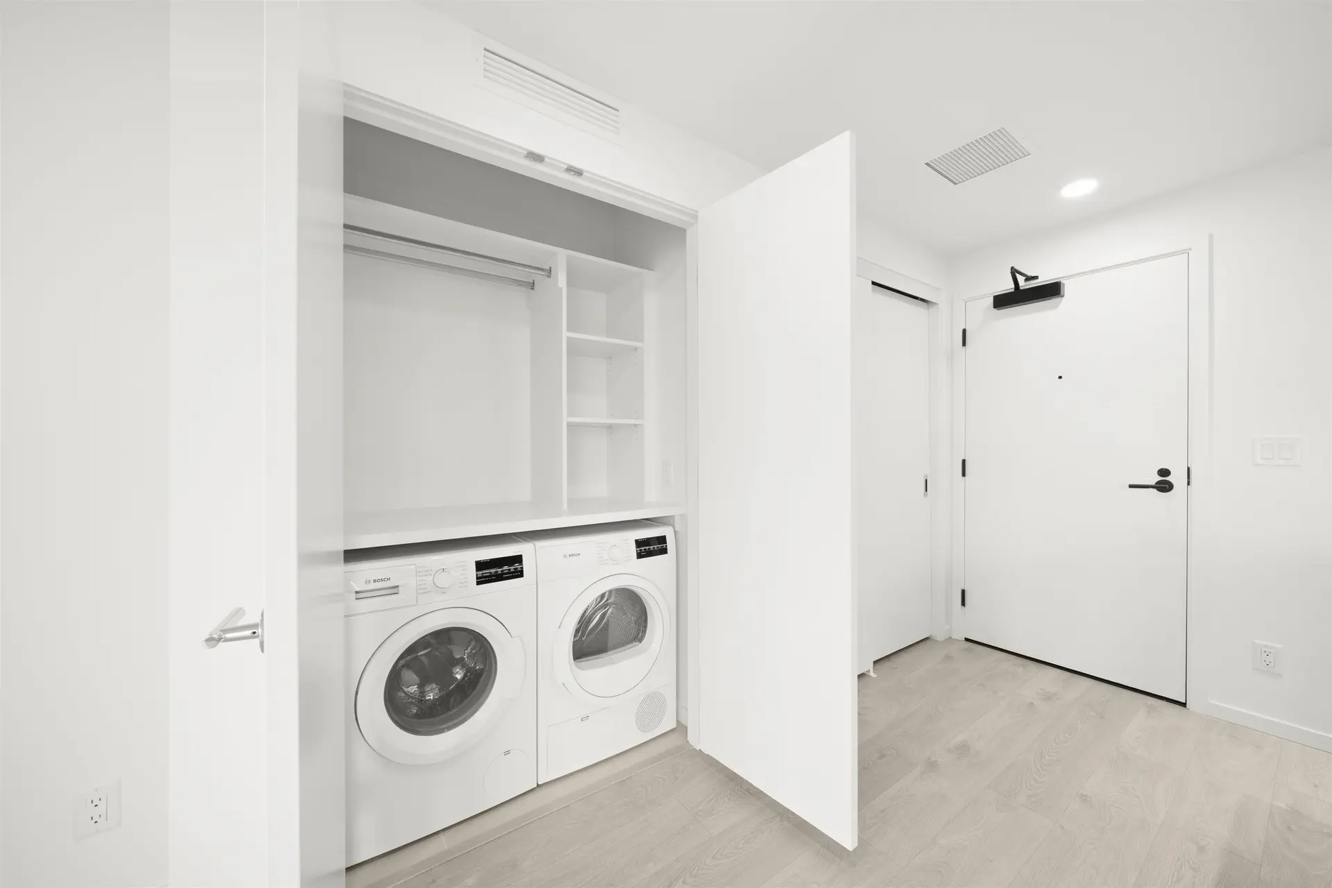 #1201 6500 Minoru Boulevard - Image 9