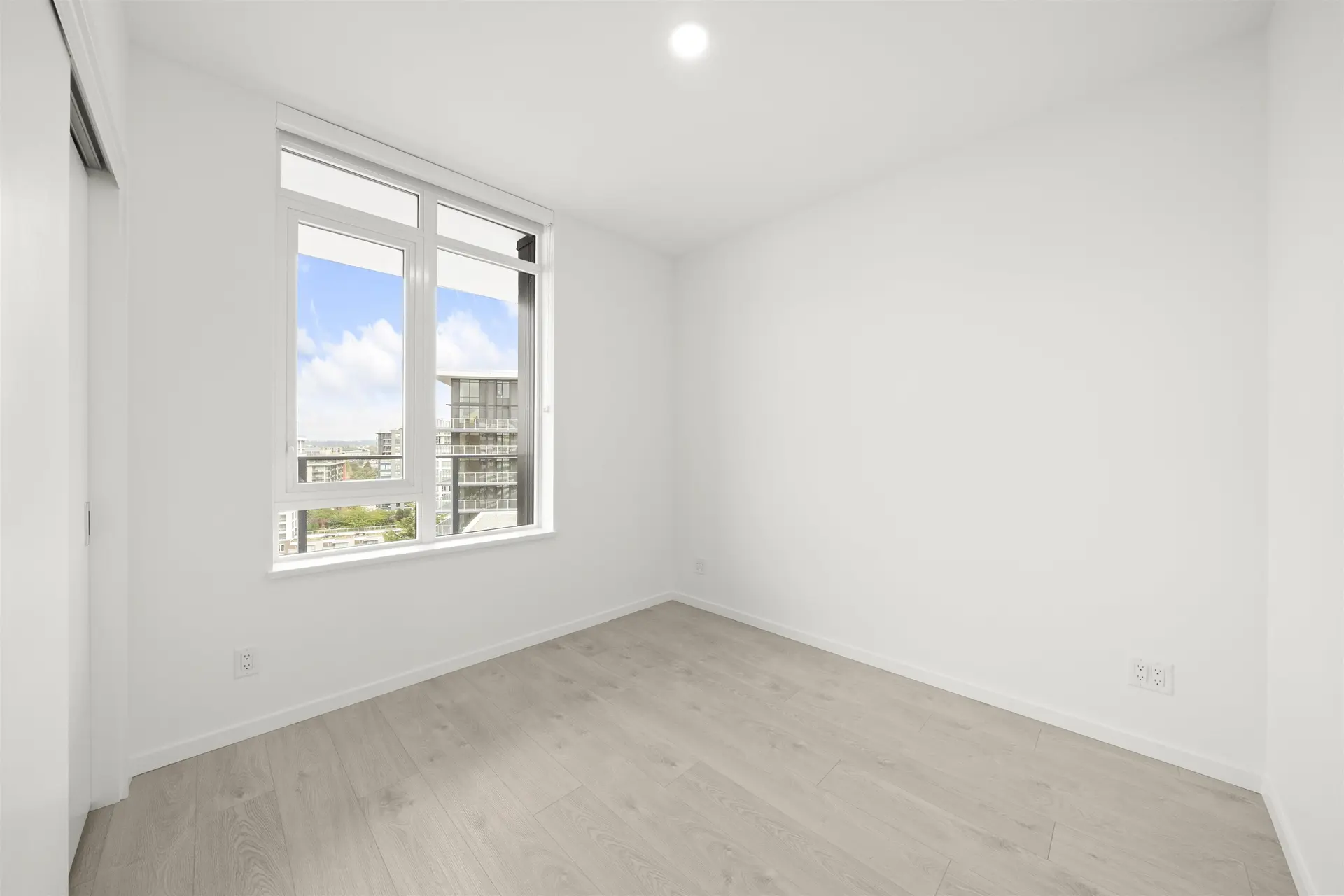 #1201 6500 Minoru Boulevard - Image 8