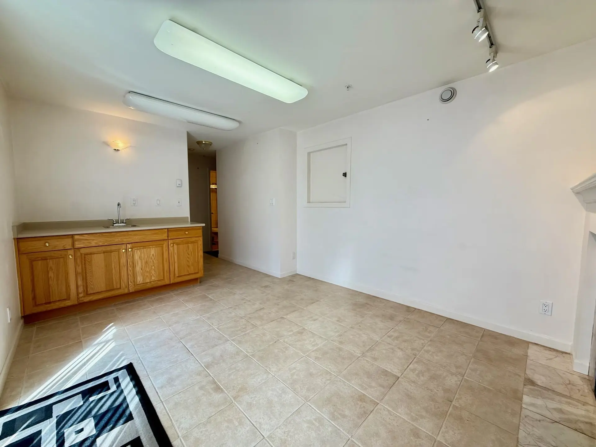 2848 W 20th Avenue - Image 15