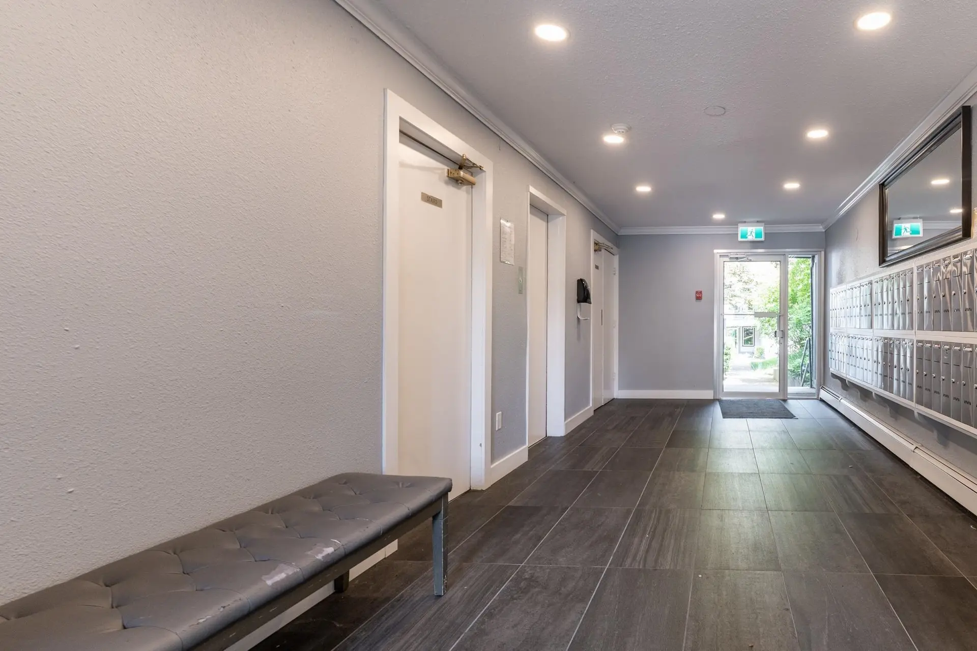 #102 200 Westhill Place - Image 12