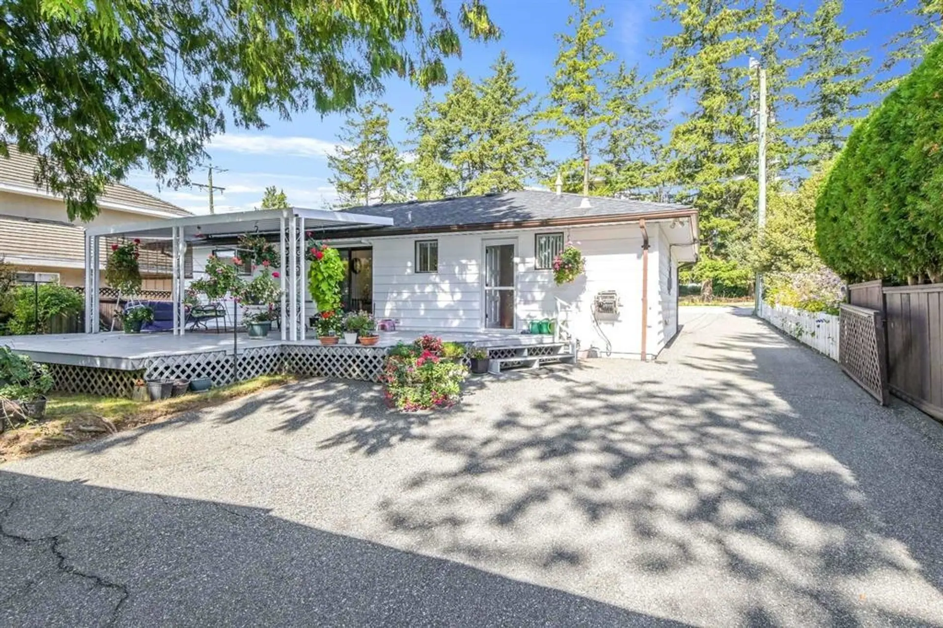 14022 92 Avenue - Image 3