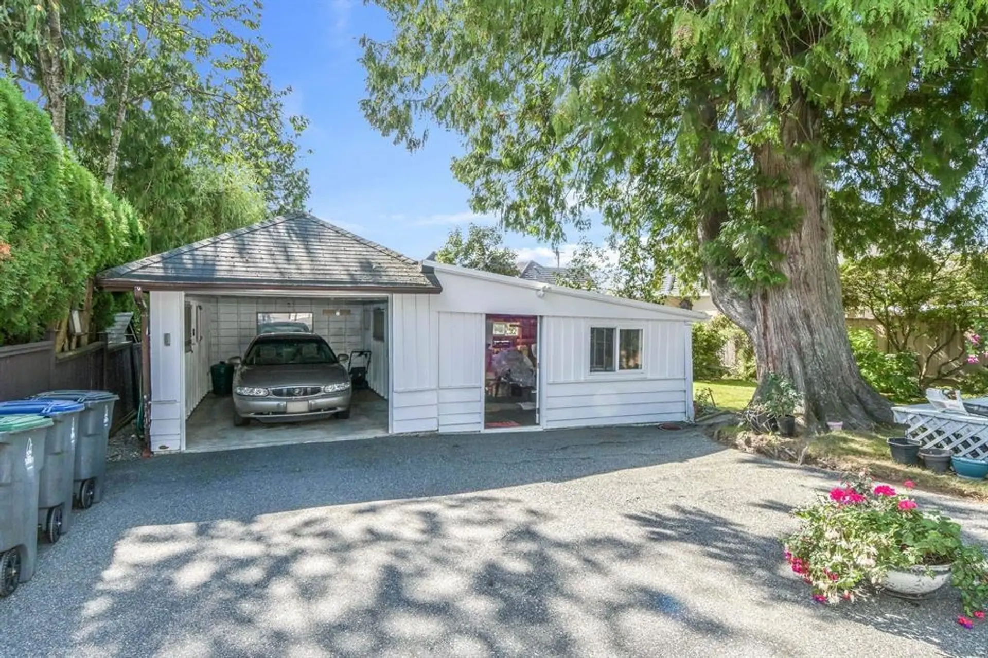 14022 92 Avenue - Image 4