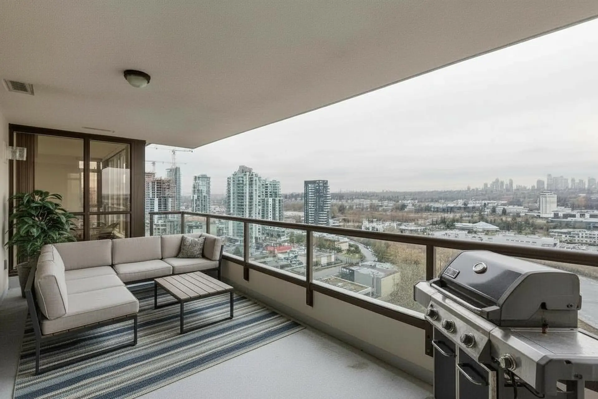 #1902 2138 Madison Avenue - Image 8