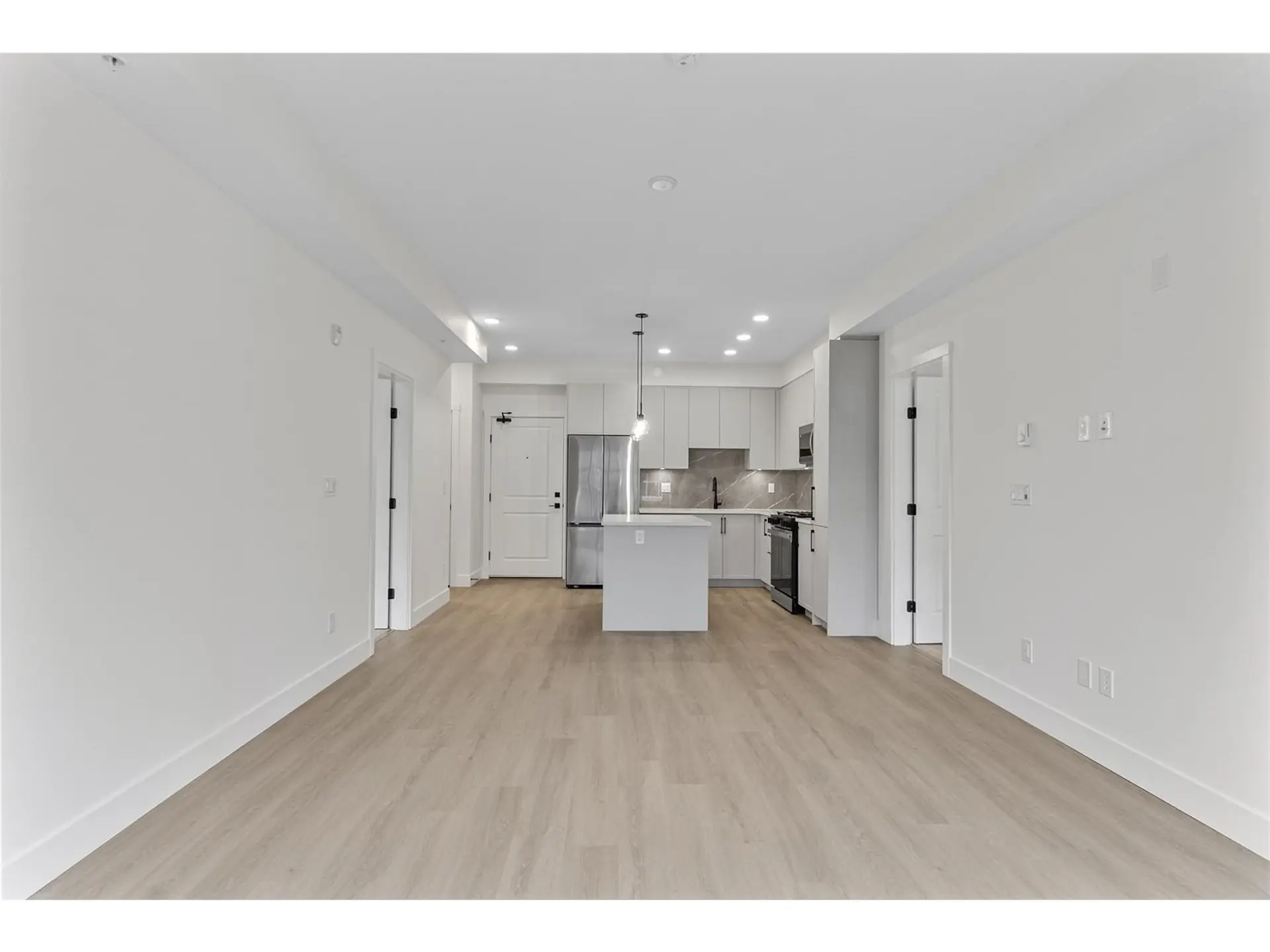 Property at #615 3528 146A STREET, Surrey, BC