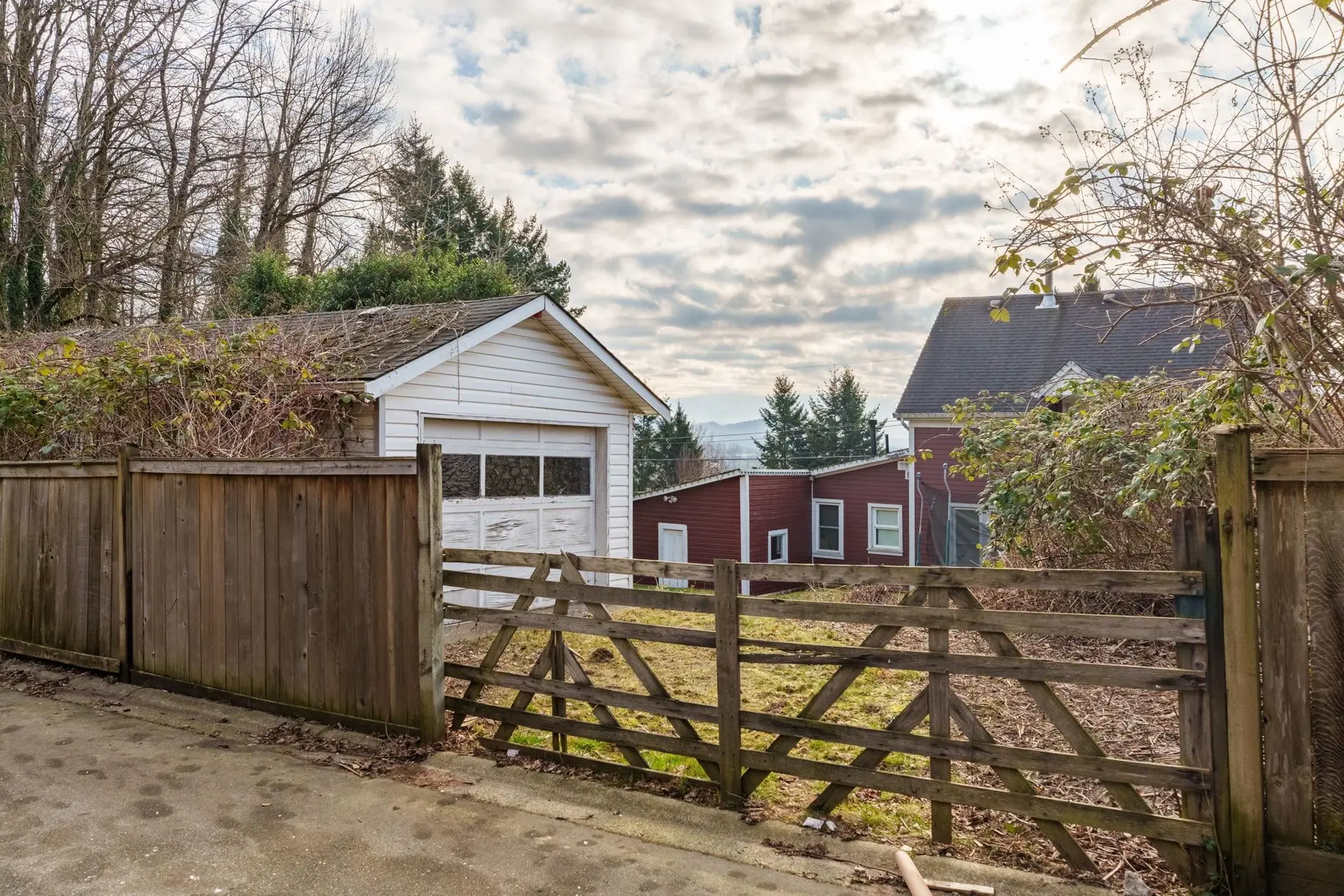 Property at 33163 3 AVENUE, Mission, BC