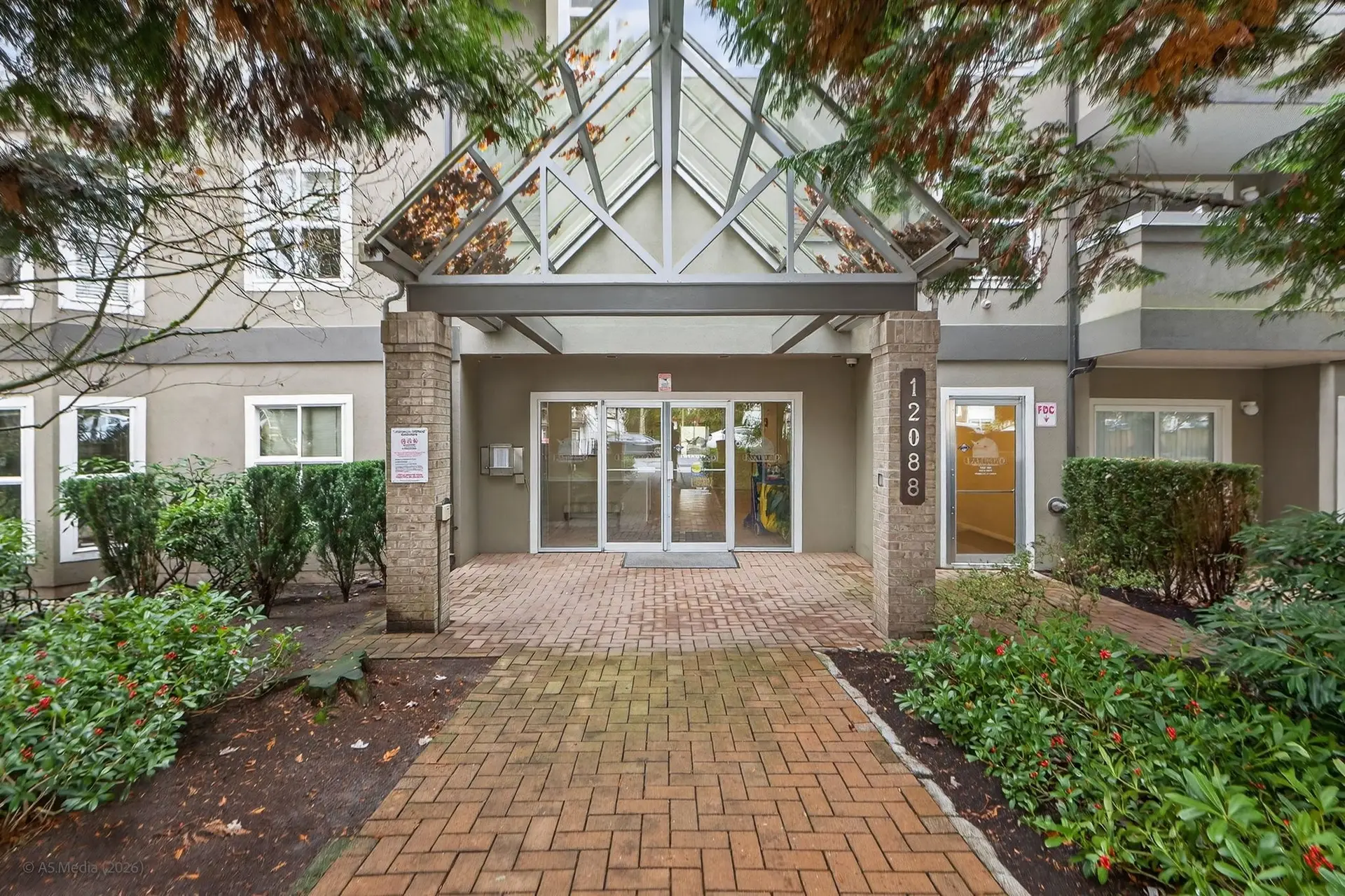 Property at #214 12088 66 AVENUE, Surrey, BC