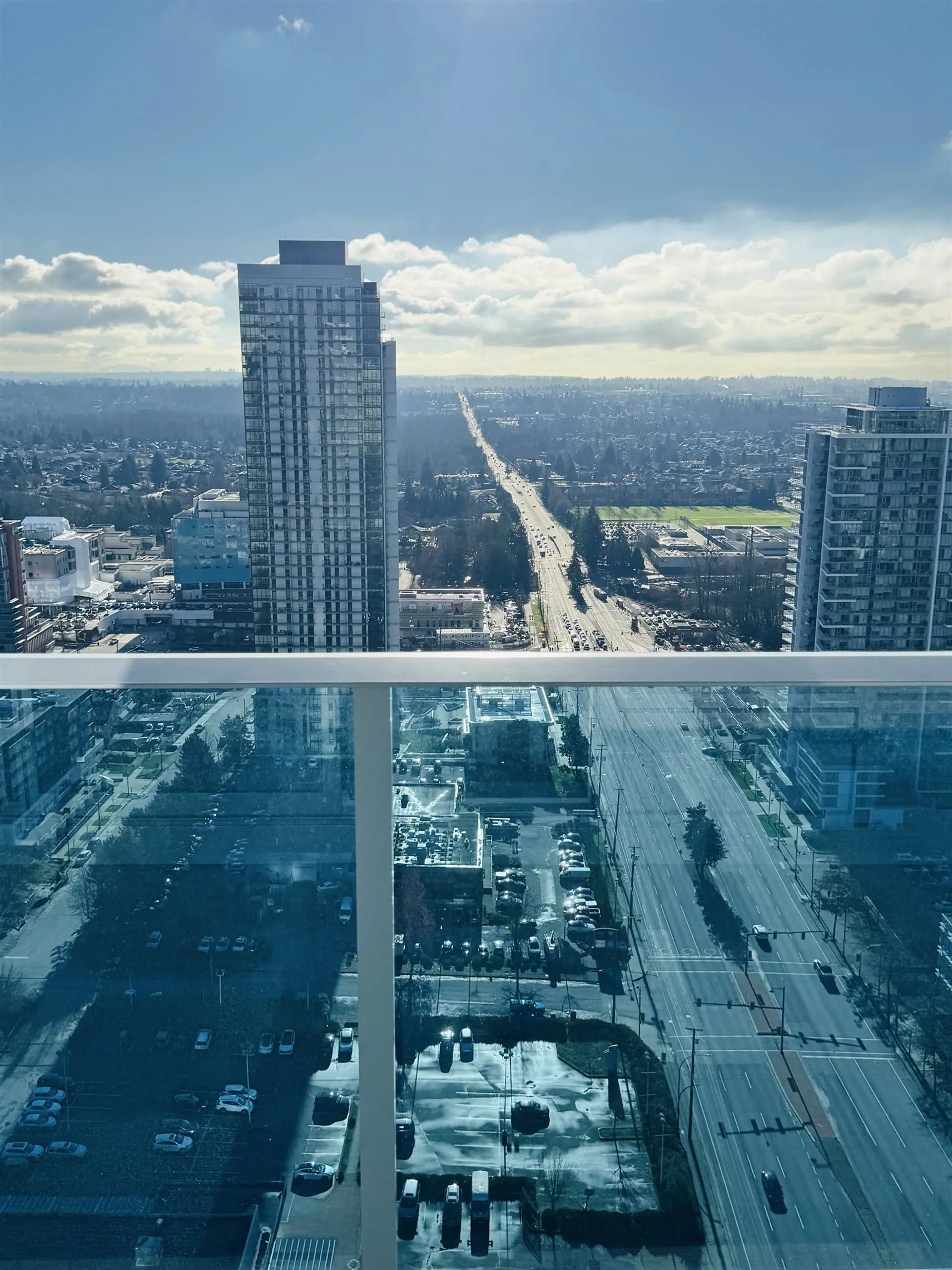 Property at #3102 13615 FRASER HIGHWAY, Surrey, BC