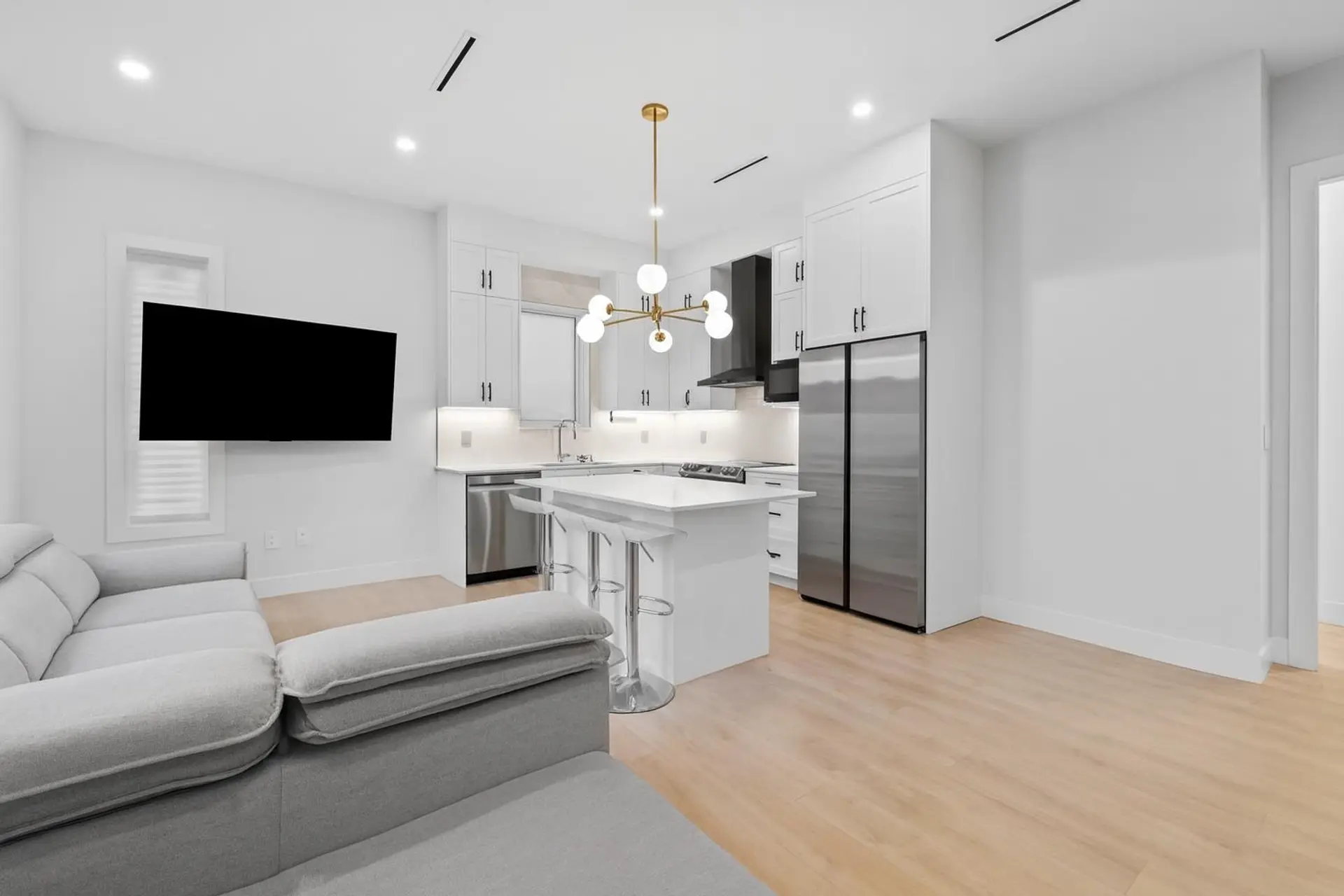 Property at 5499 MANOR STREET, Burnaby, BC