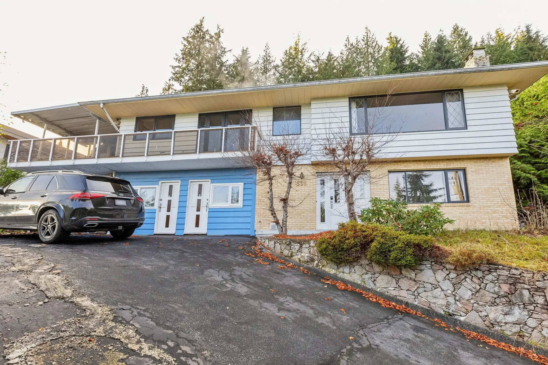 Property at 556 Ballantree Road, West Vancouver, BC
