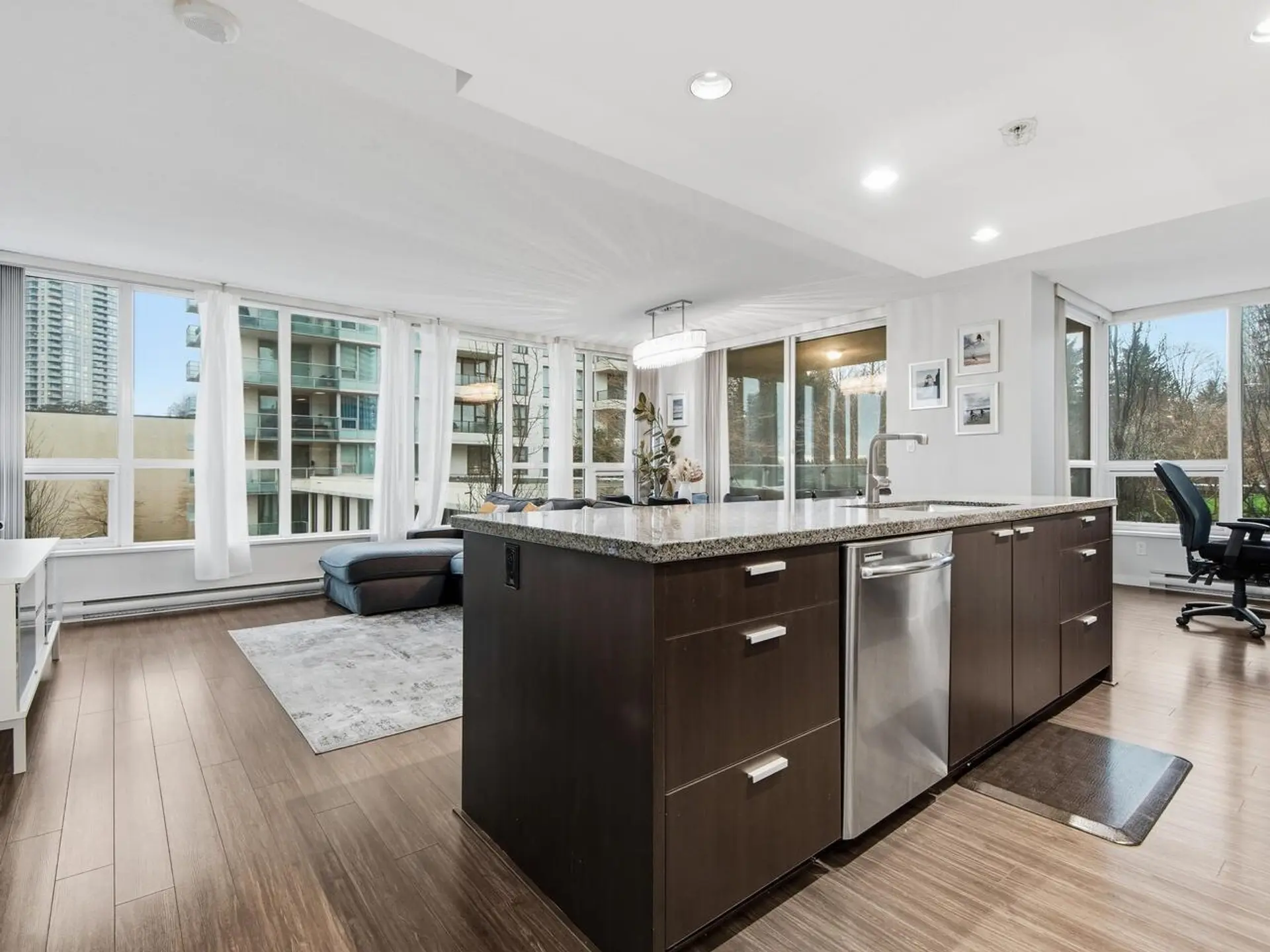 #405 2232 Douglas Road - Image 1