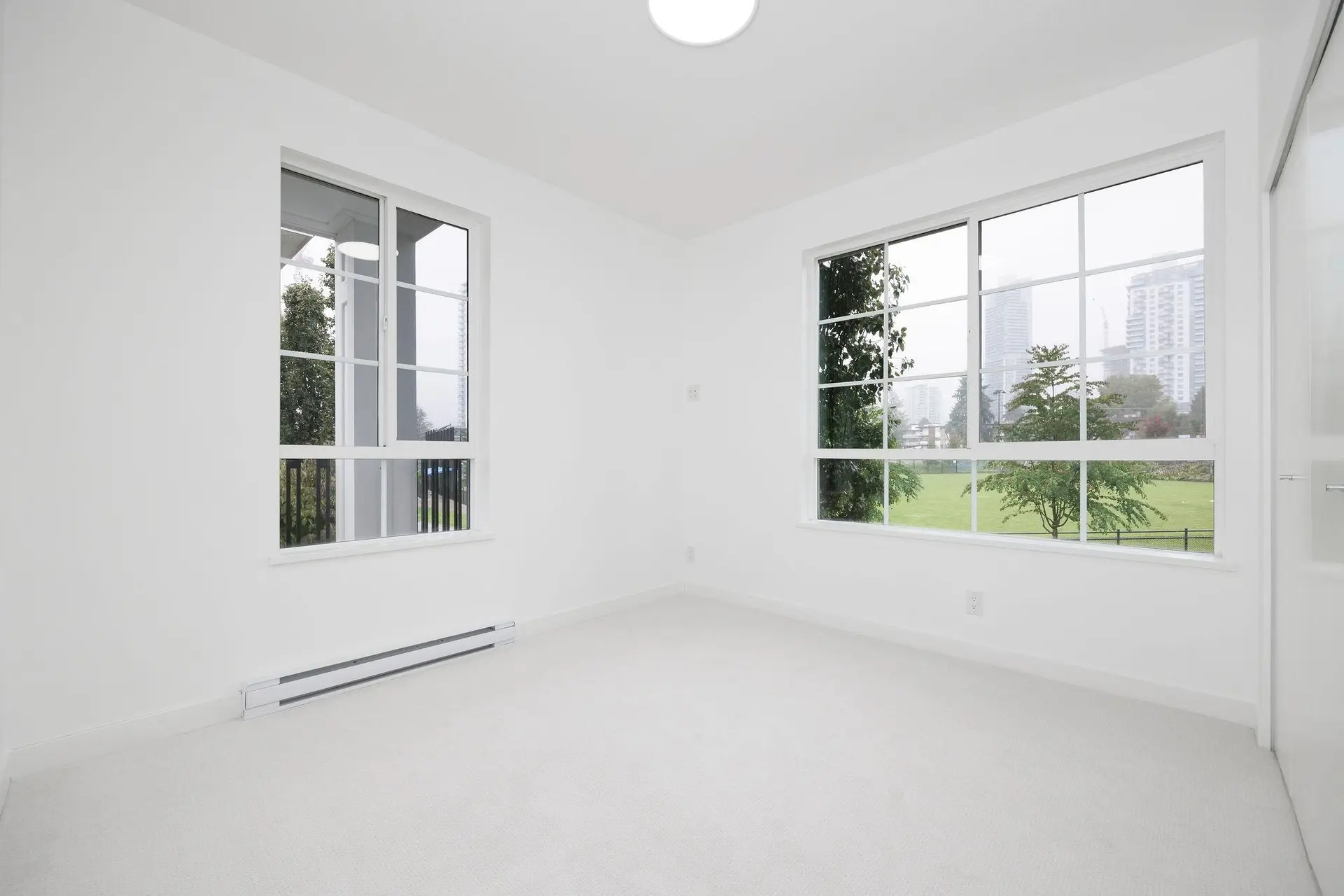 #207 555 Foster Avenue - Image 10