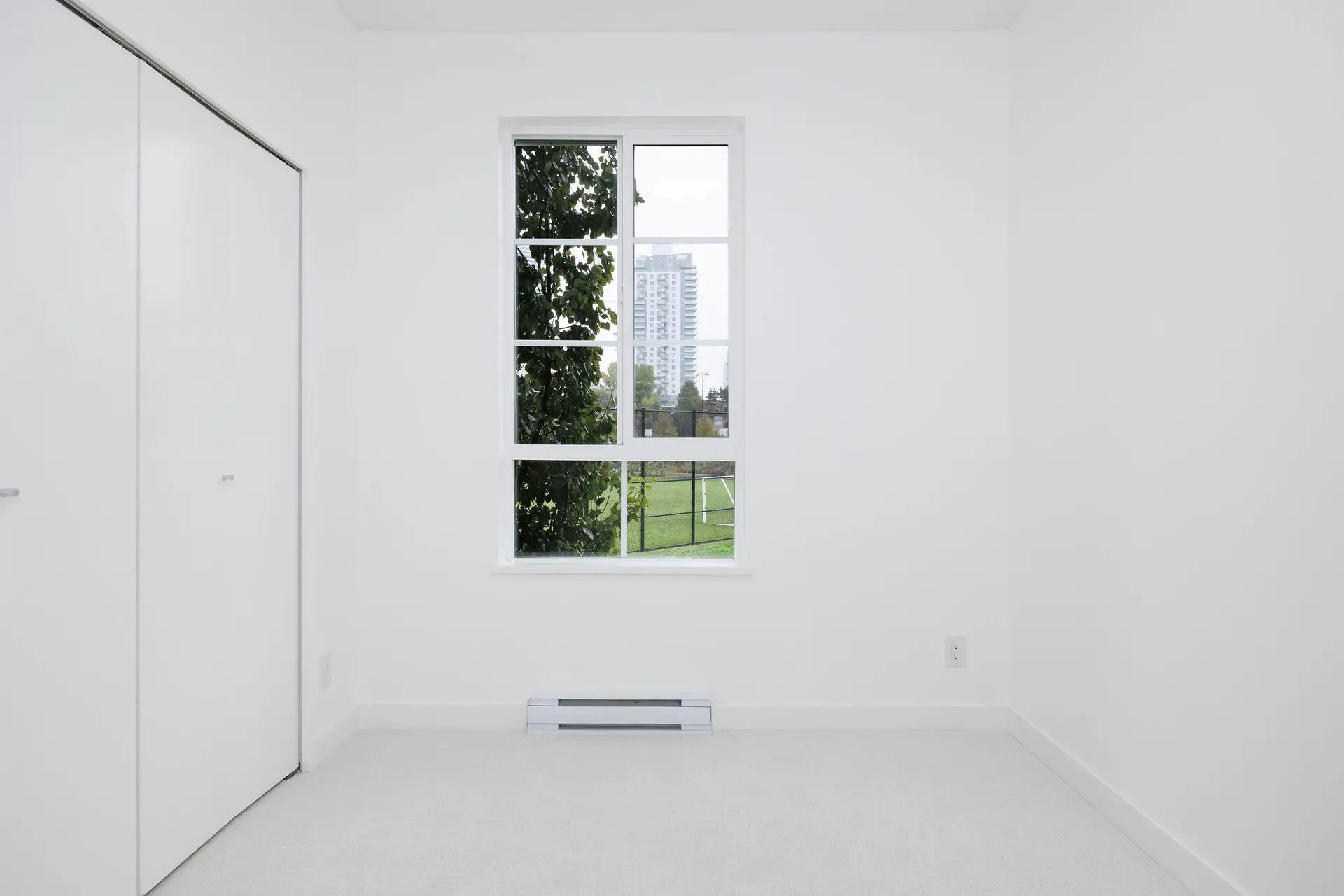 #207 555 Foster Avenue - Image 15