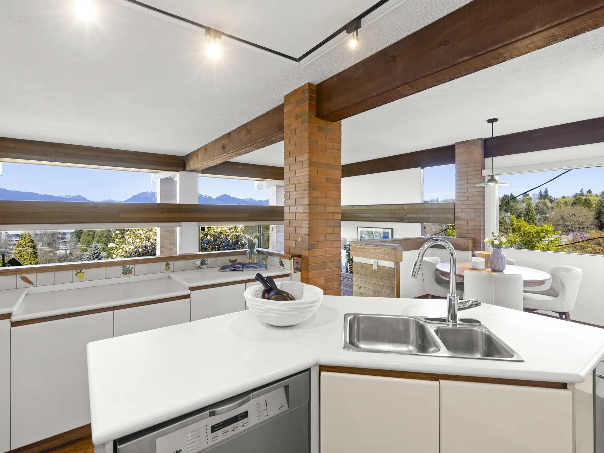 5012 Maple Street - Image 13