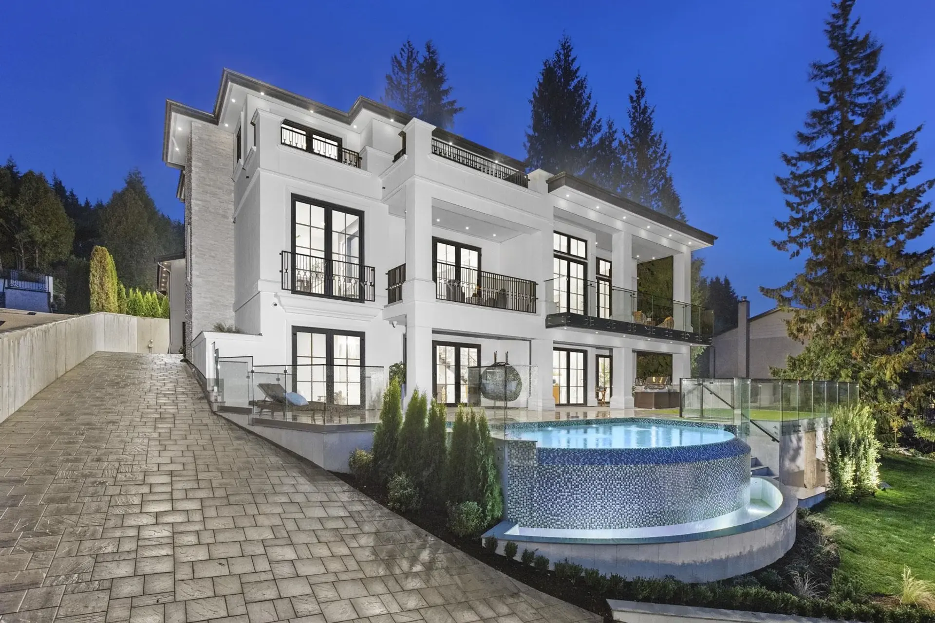Property at 1419 Bramwell Road, West Vancouver, BC