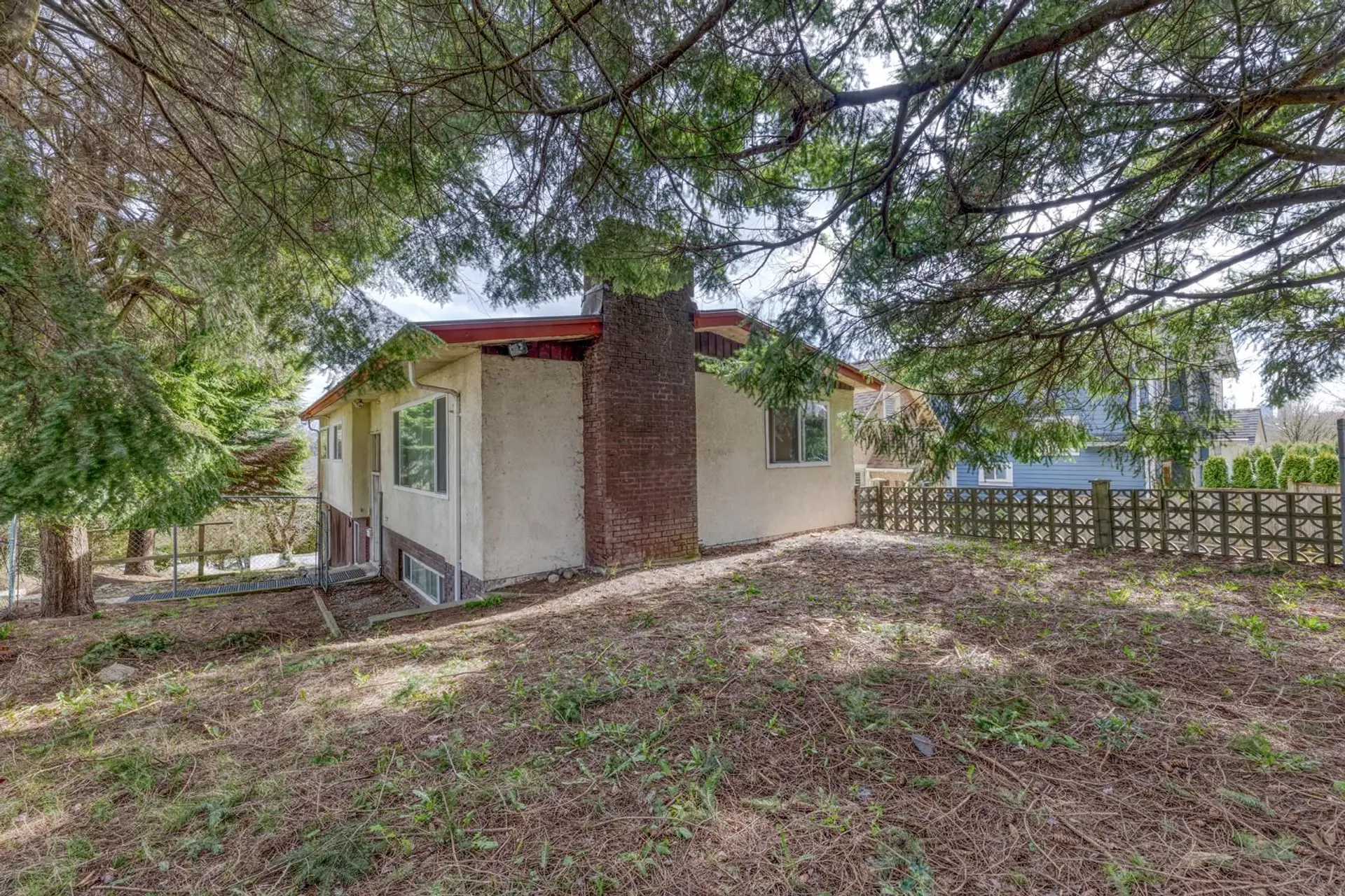 Property at 3302 E 5TH AVENUE, Vancouver, BC