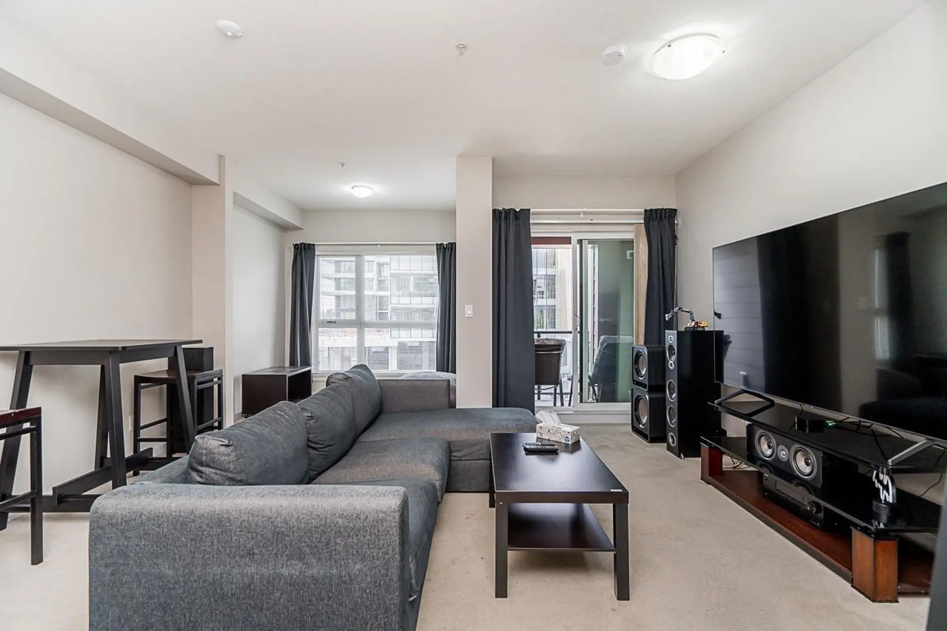 Property at #306 13733 107A AVENUE, Surrey, BC