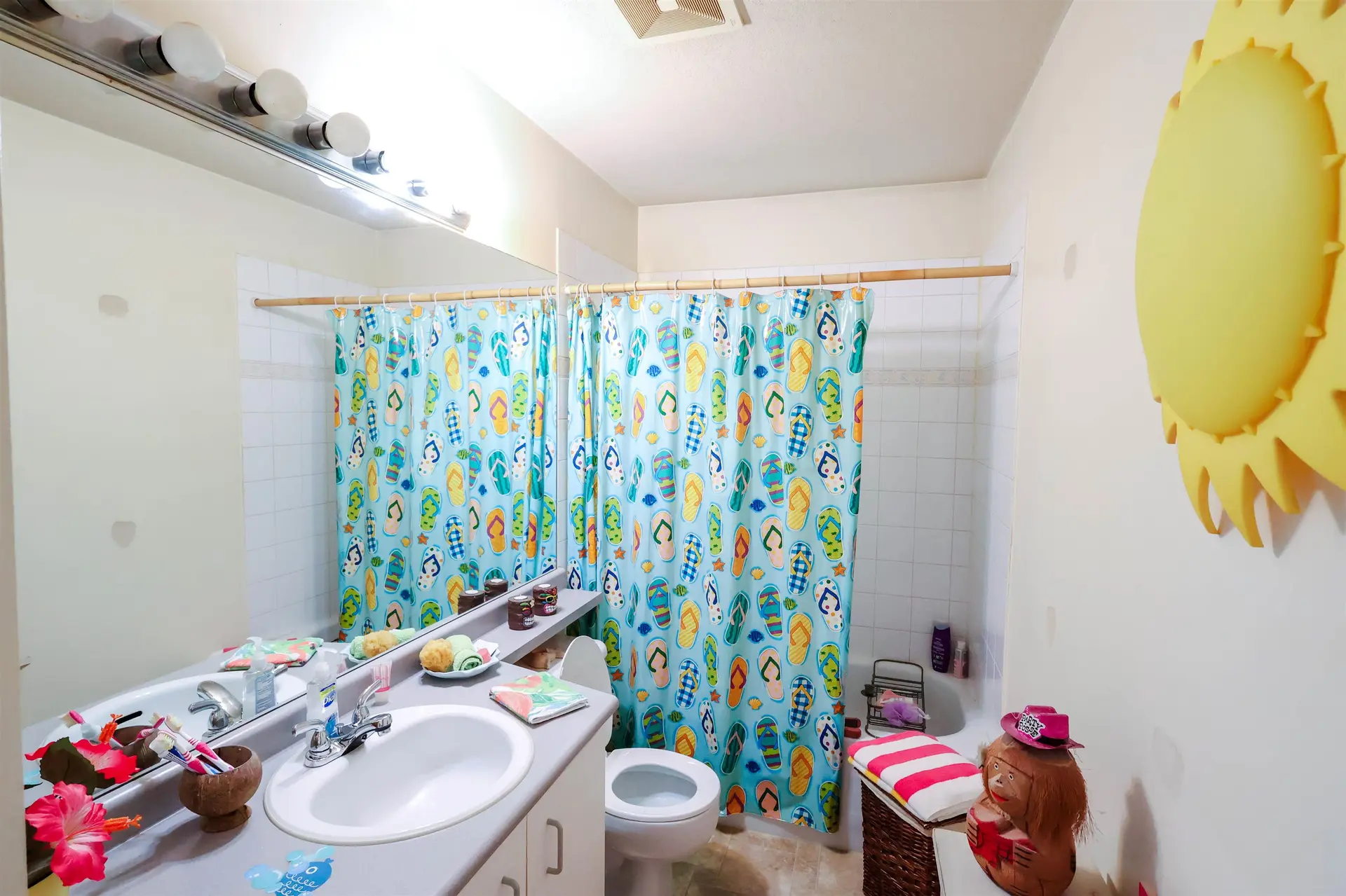 Property at #206 723 TWELFTH STREET, New Westminster, BC