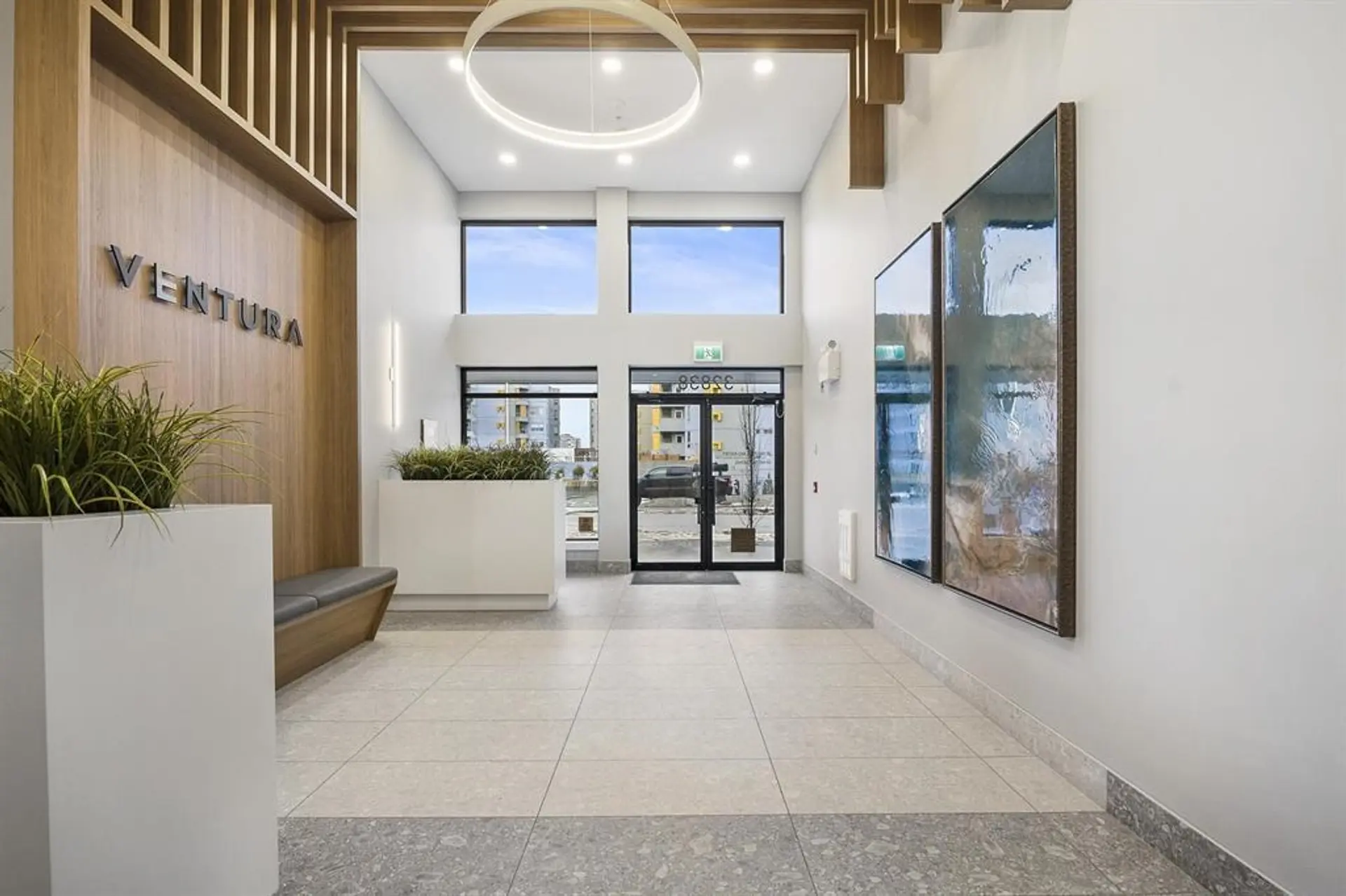 #404 32838 Ventura Avenue - Image 2