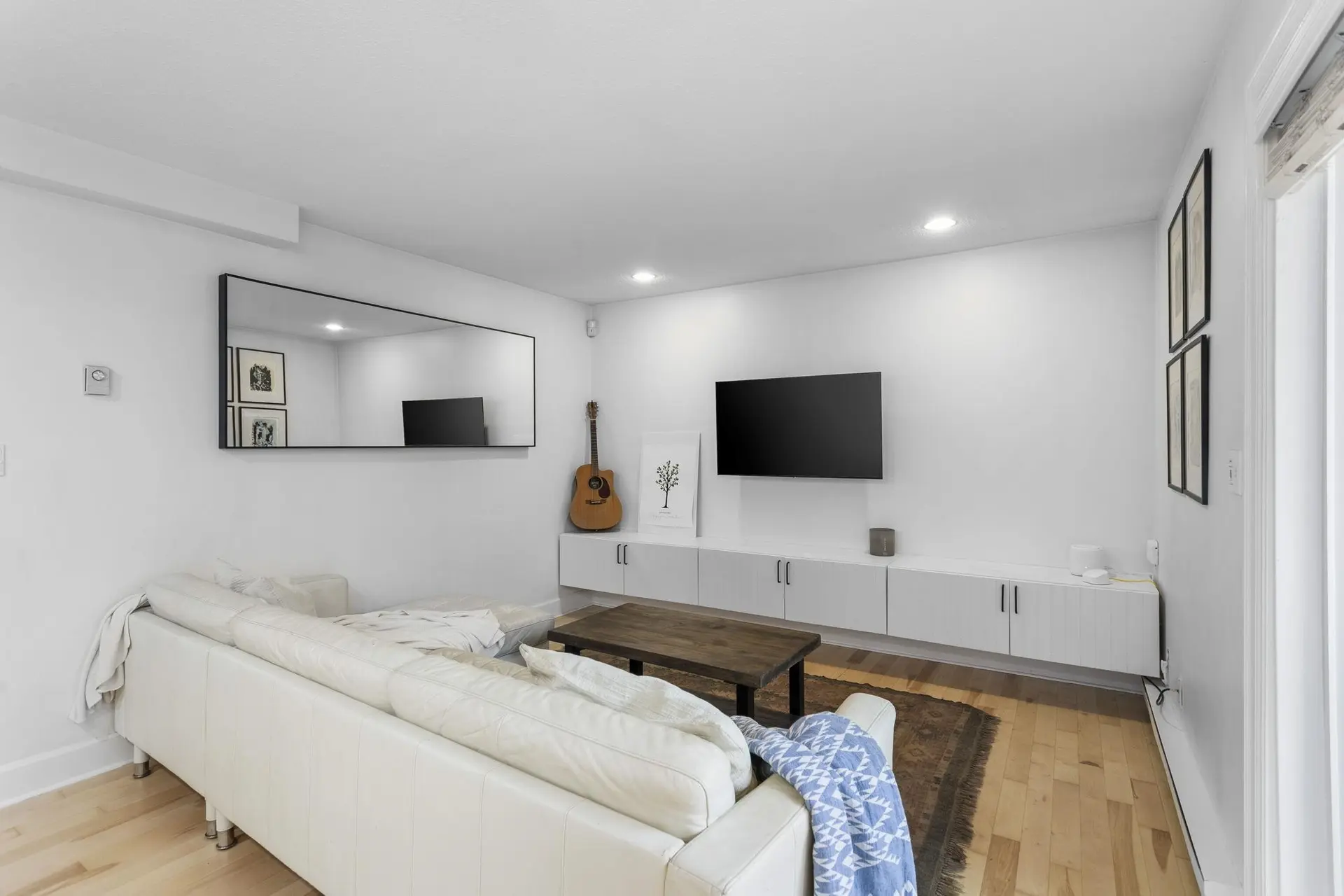 #104 1045 W 8th Avenue - Image 2