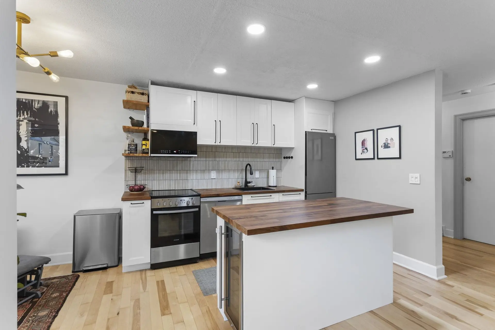 #104 1045 W 8th Avenue - Image 8
