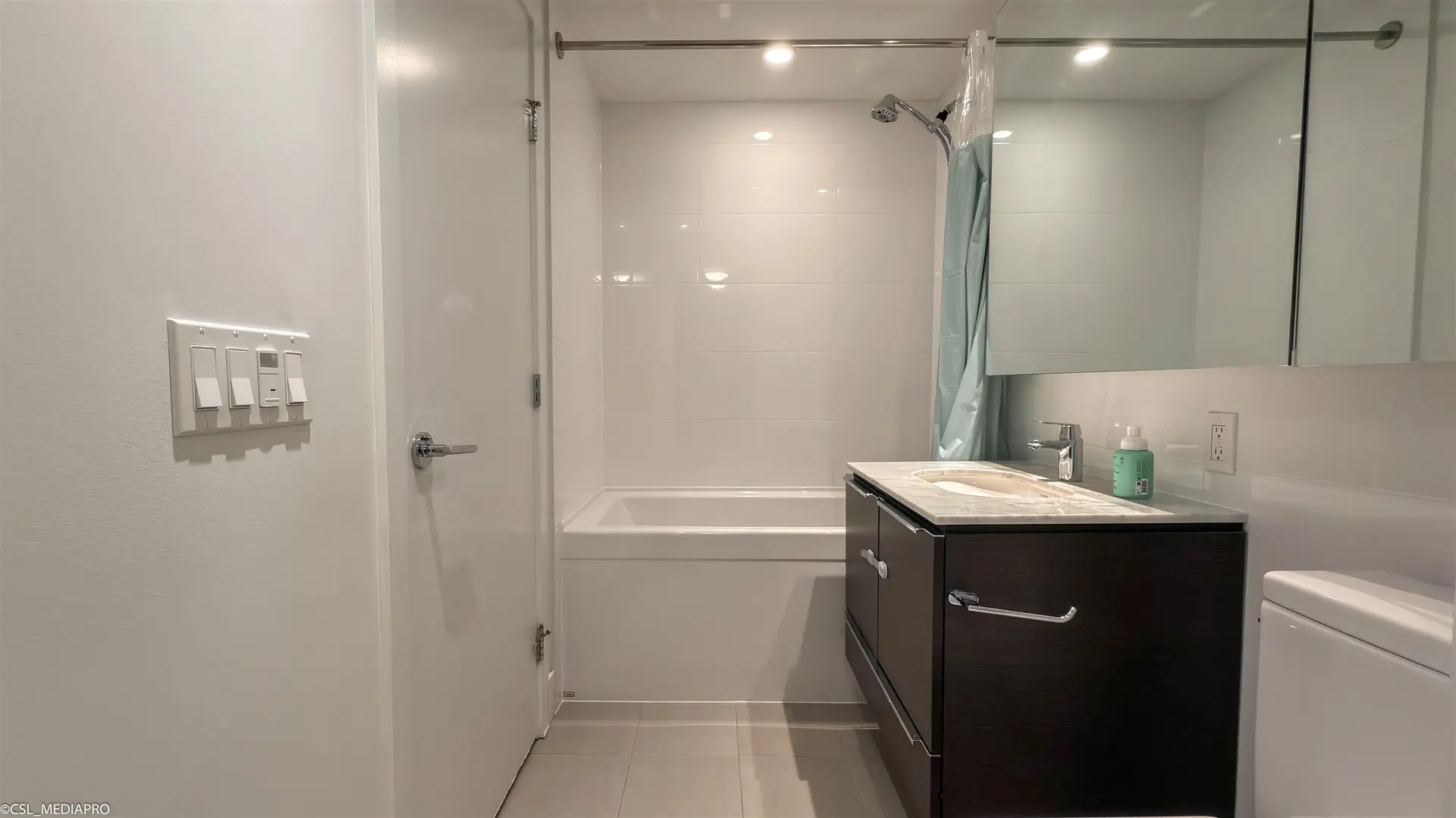 #1108 5233 Gilbert Road - Image 5