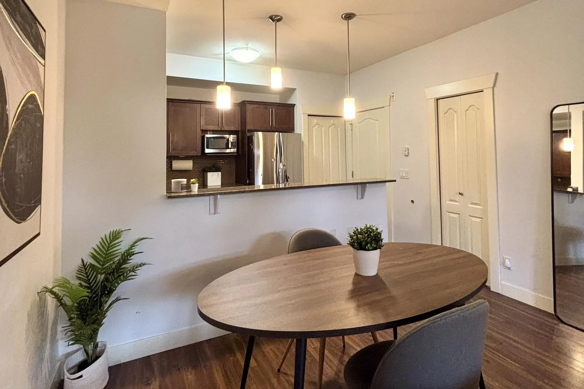 #23 6538 Elgin Avenue - Image 7