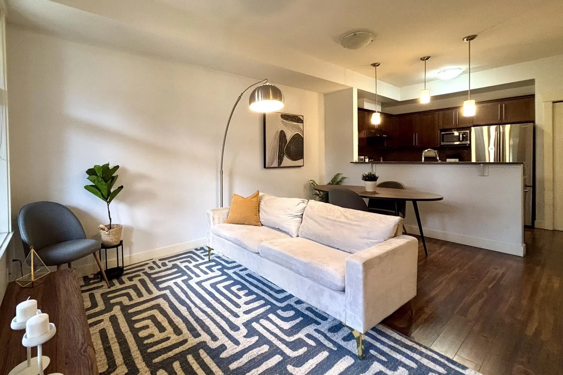 #23 6538 Elgin Avenue - Image 4